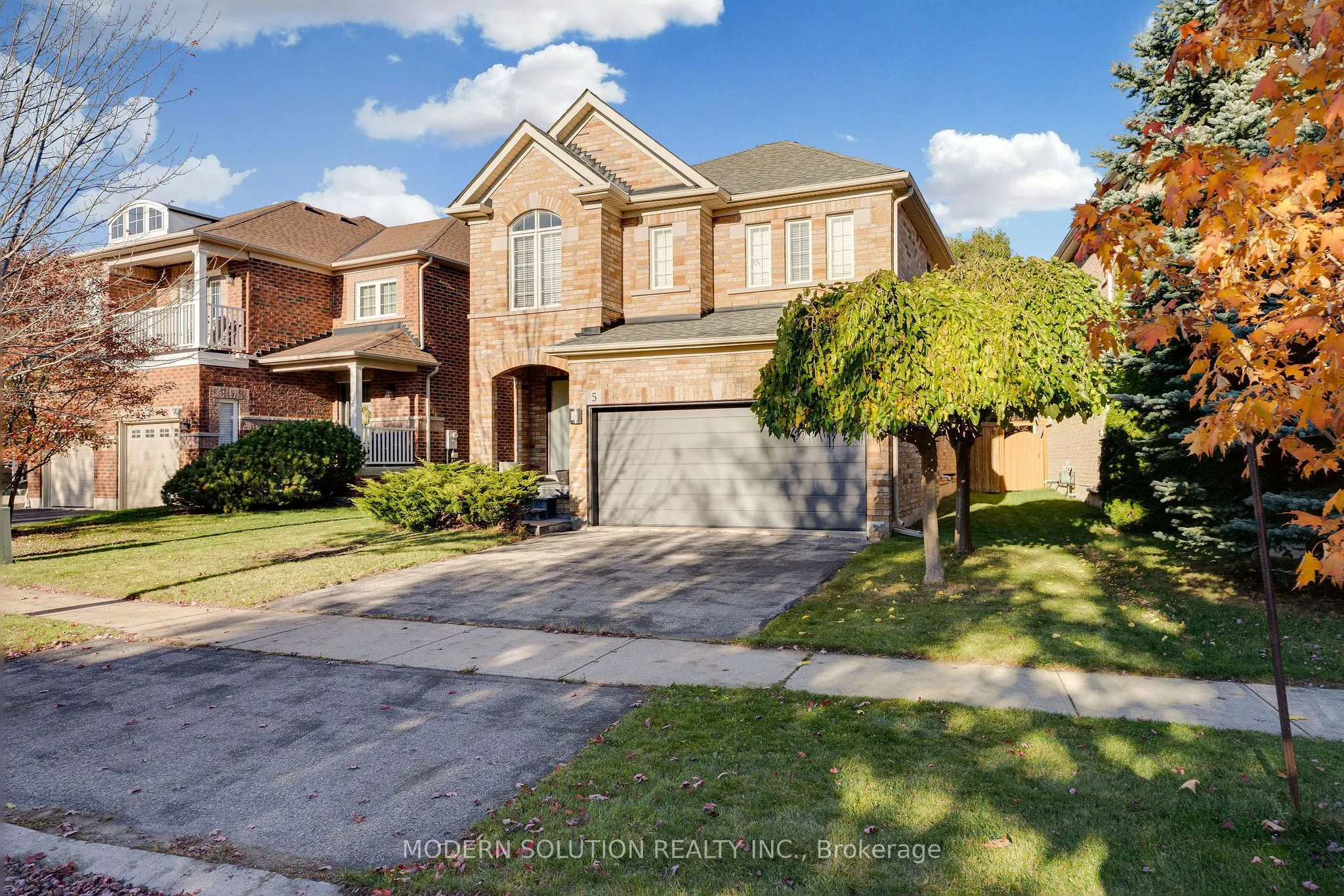 5 Woodcote Crescent