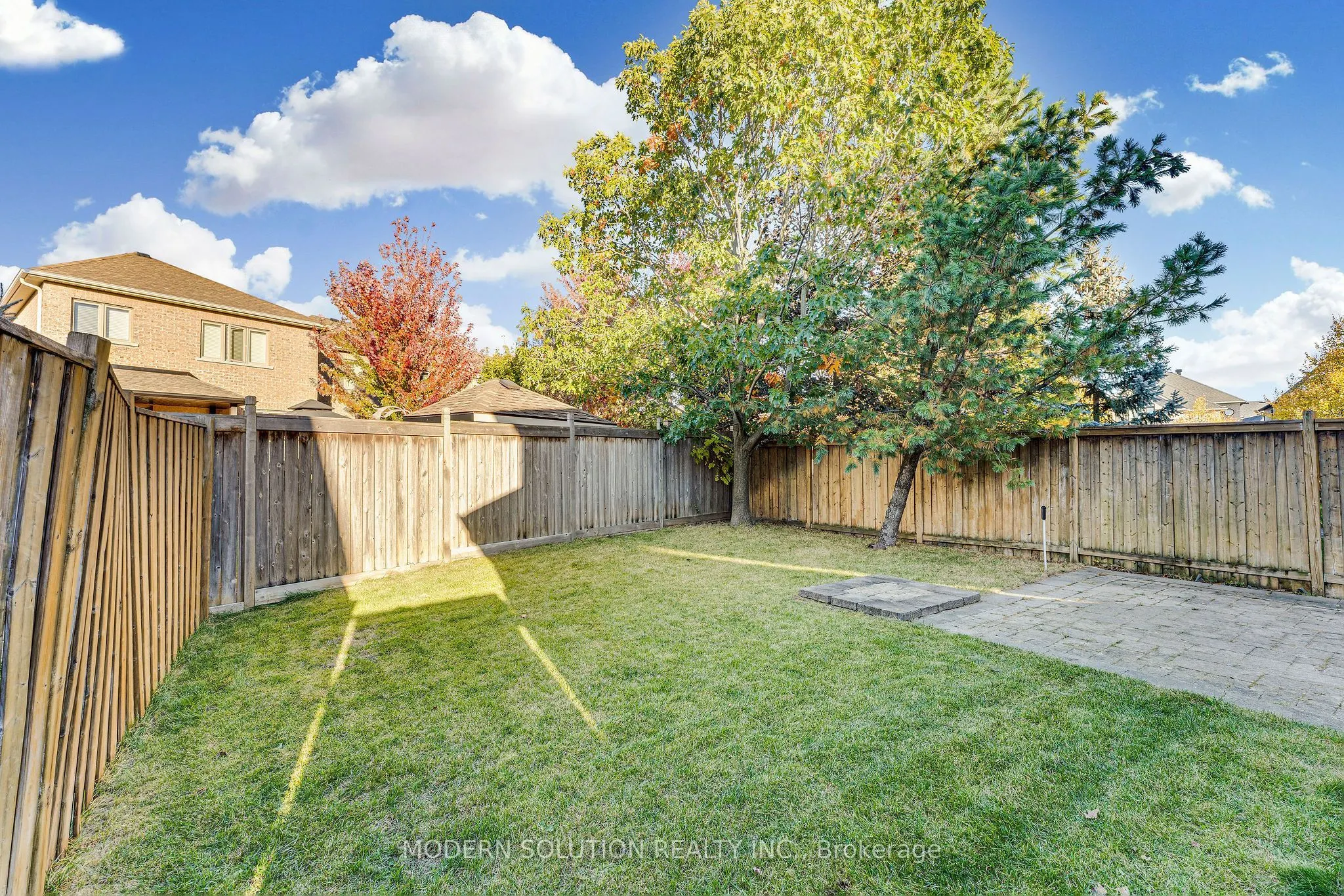 5 Woodcote Crescent