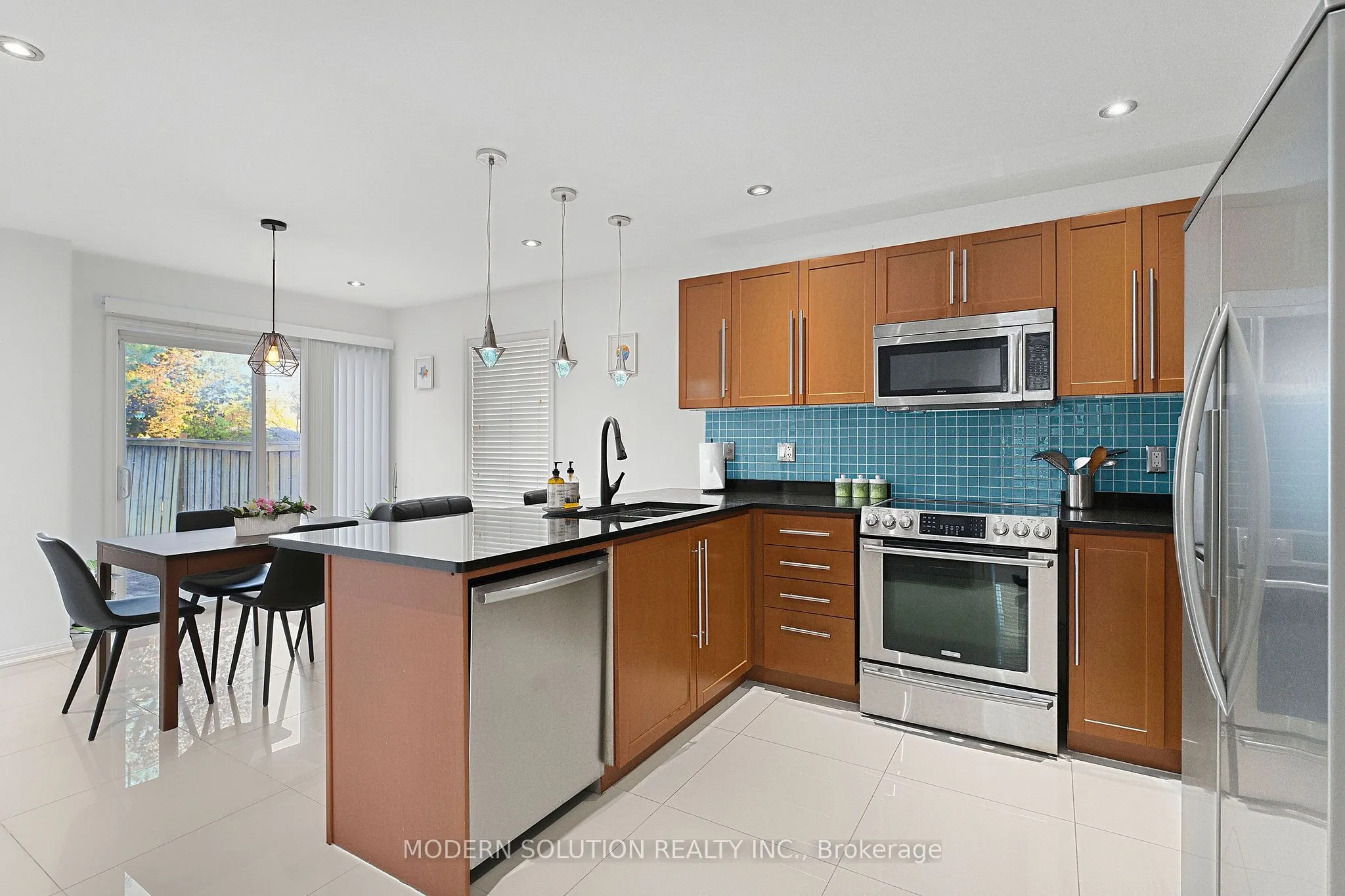 5 Woodcote Crescent