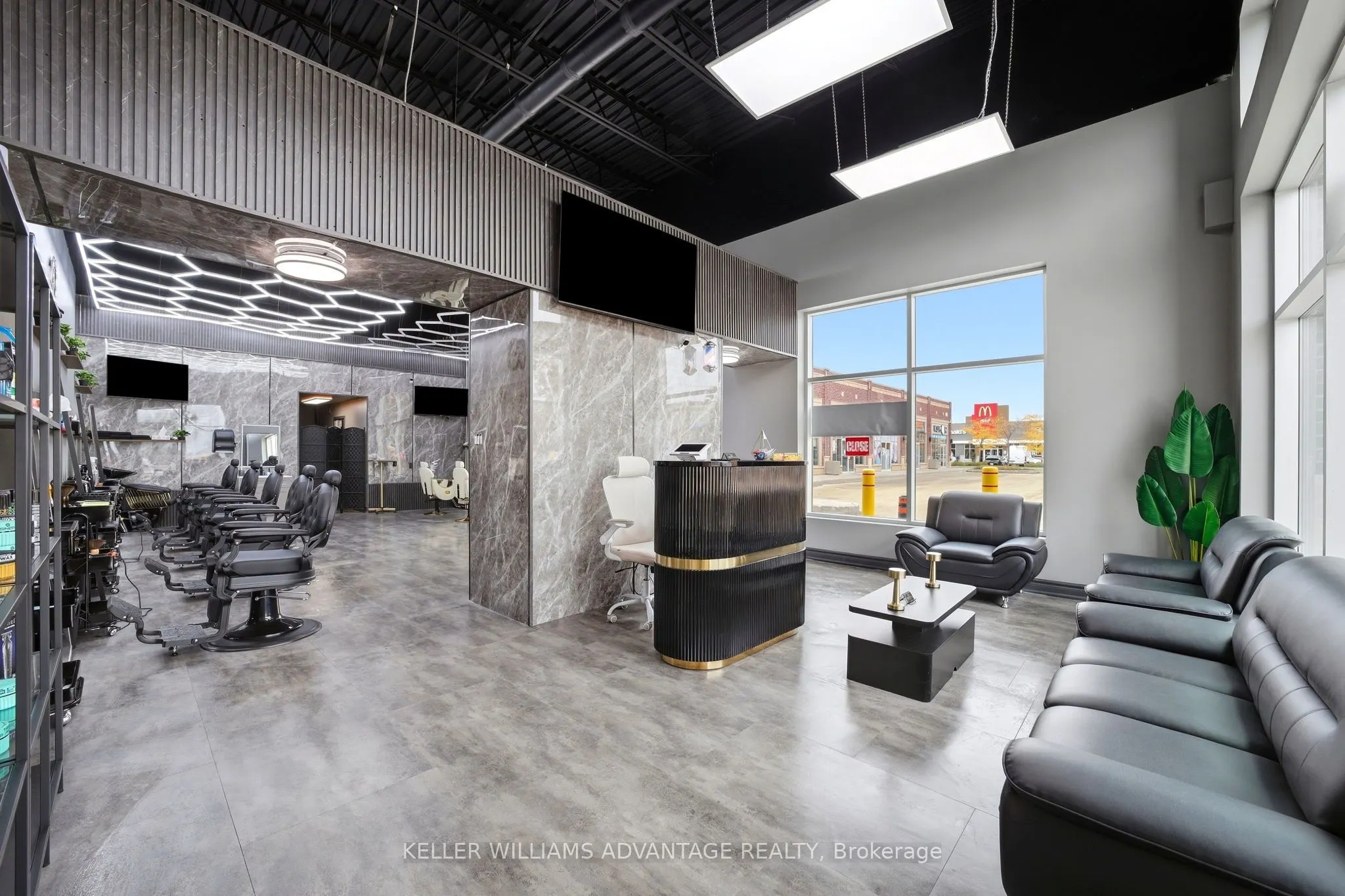 41 James Snow Pkwy N Parkway #7