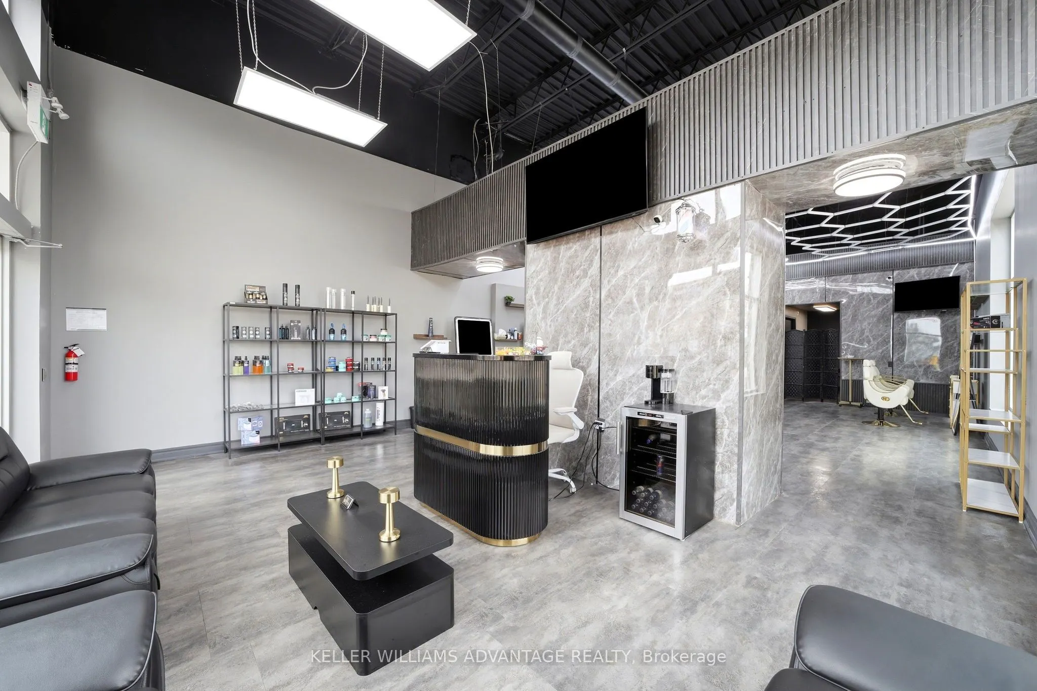 41 James Snow Pkwy N Parkway #7