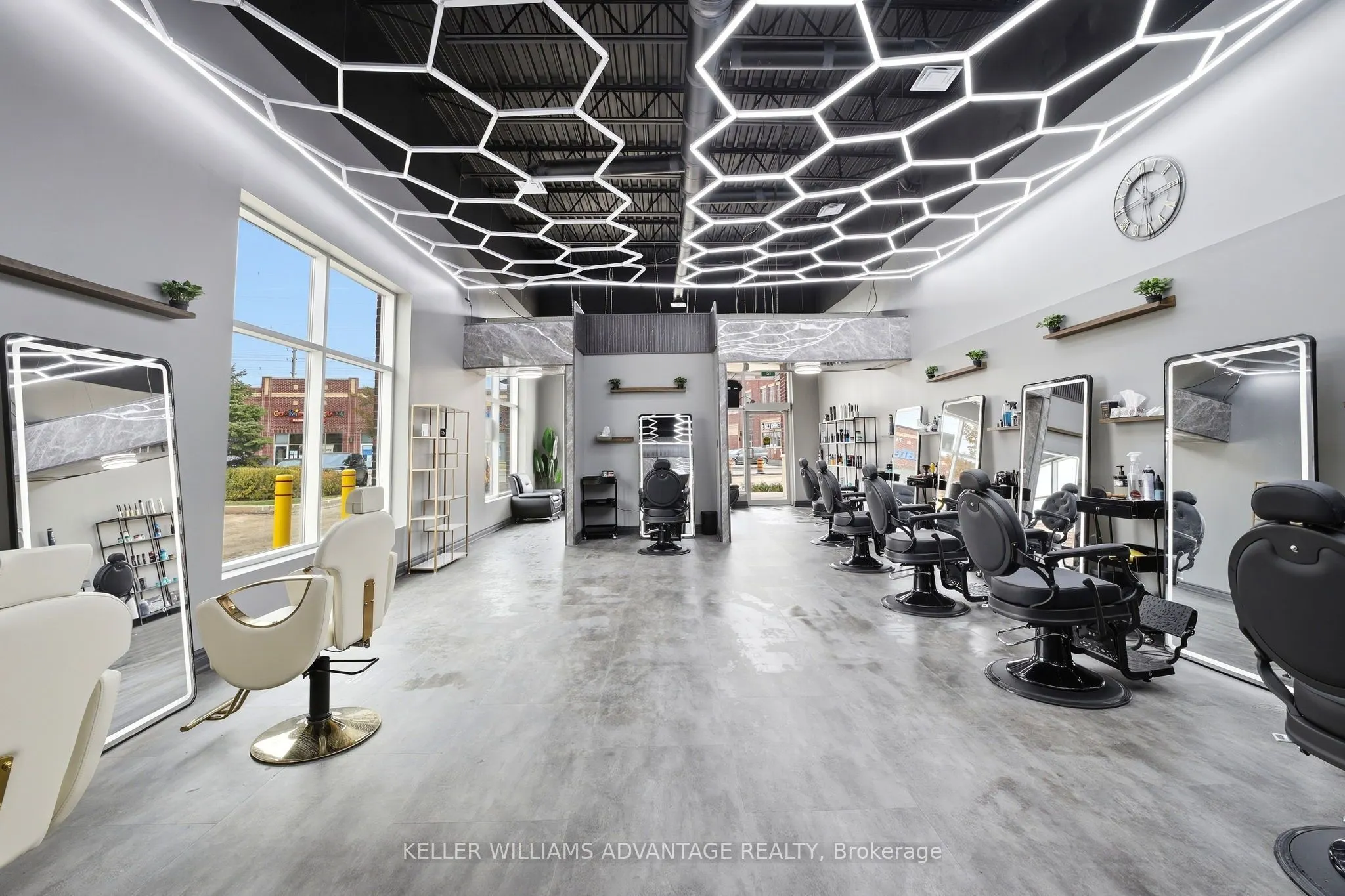 41 James Snow Pkwy N Parkway #7