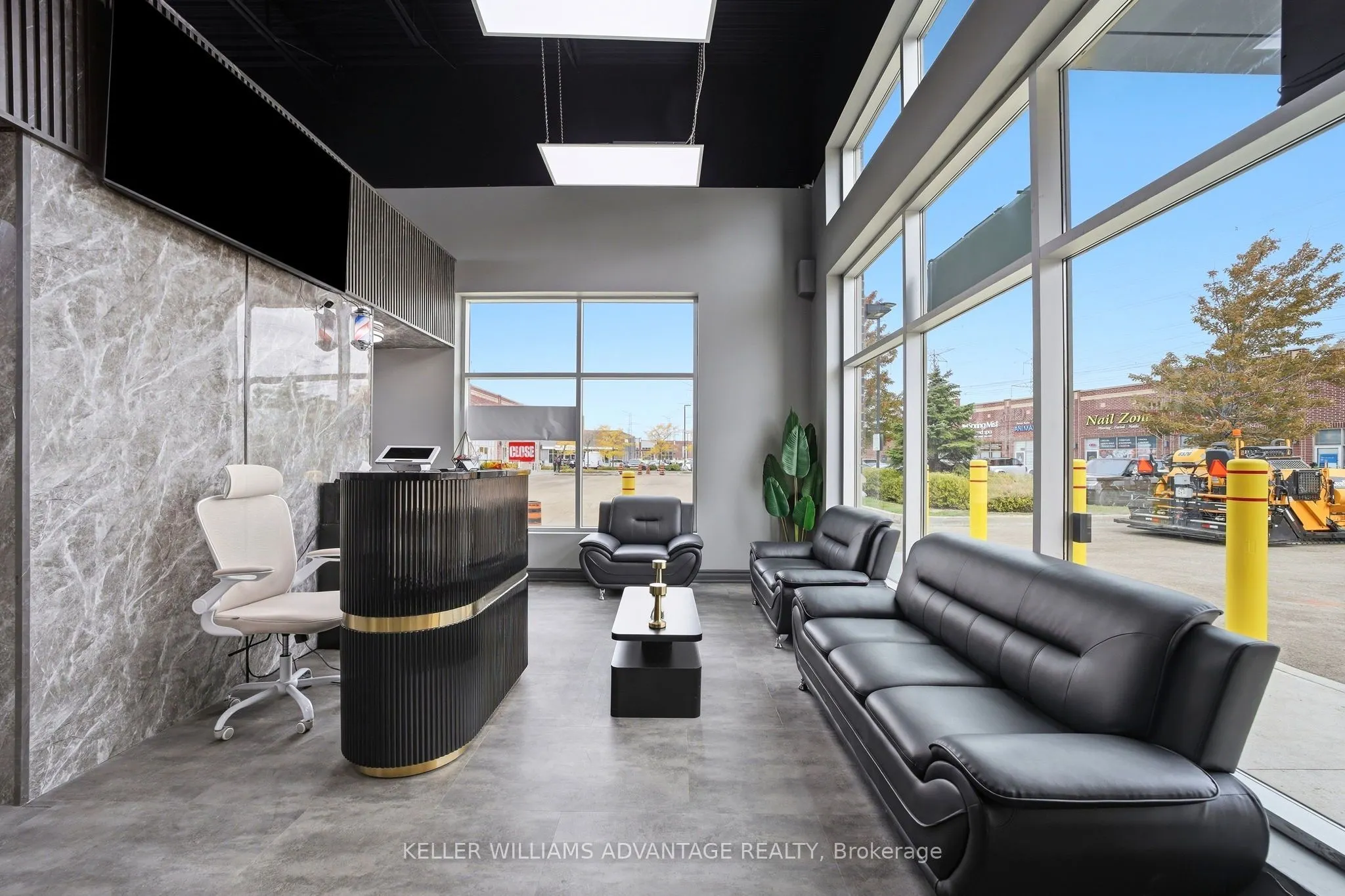 41 James Snow Pkwy N Parkway #7