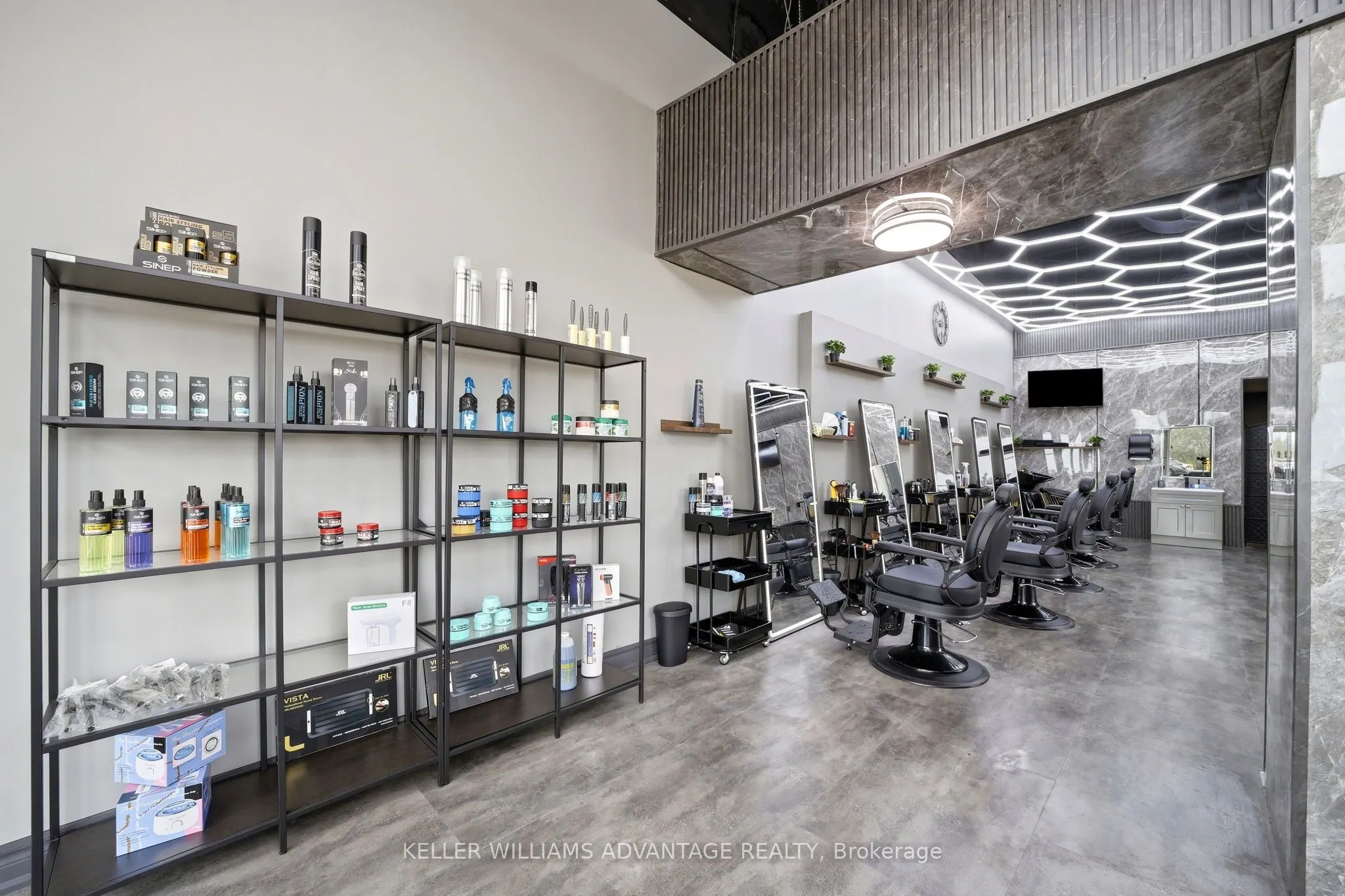 41 James Snow Pkwy N Parkway #7
