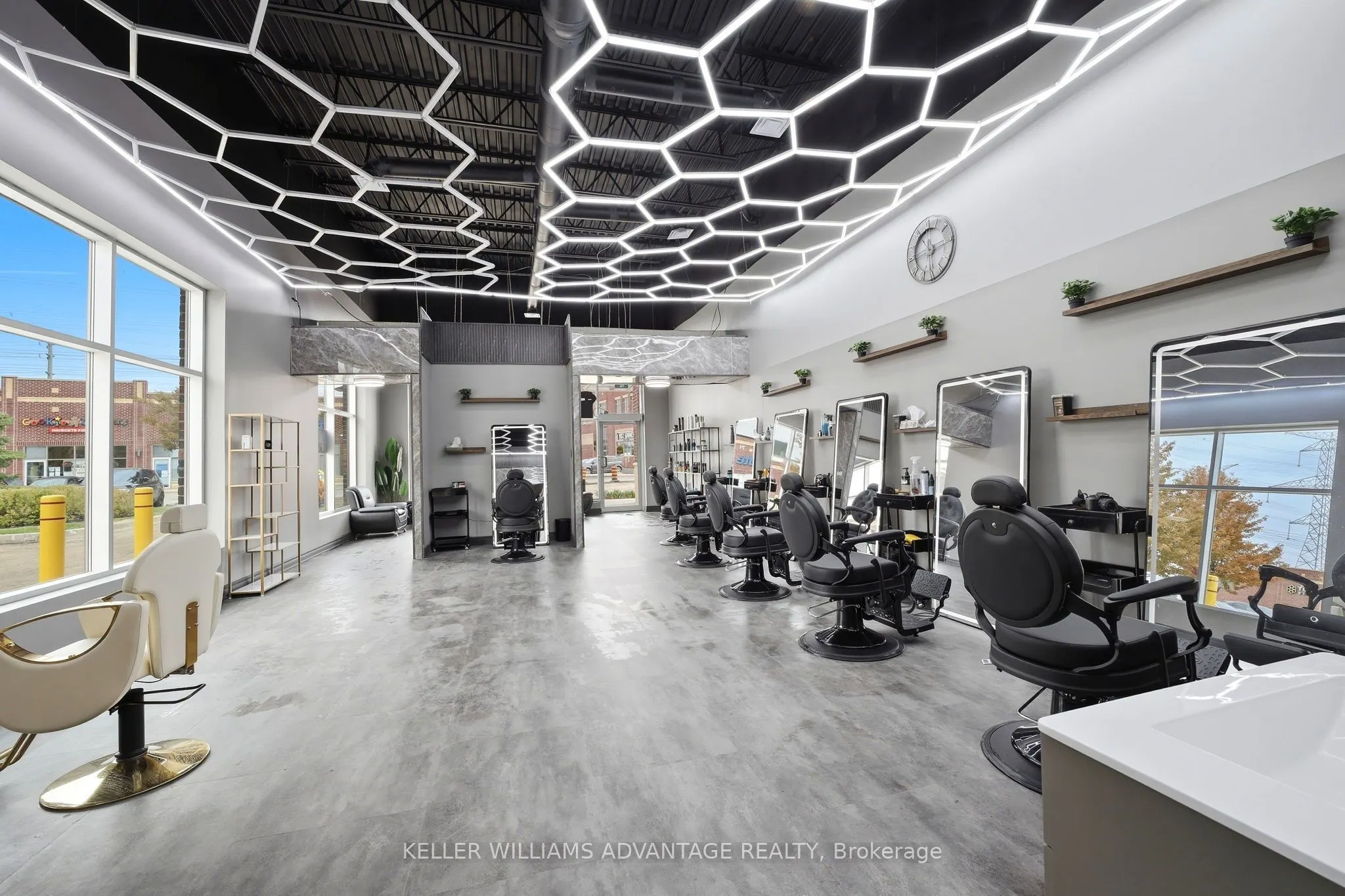 41 James Snow Pkwy N Parkway #7