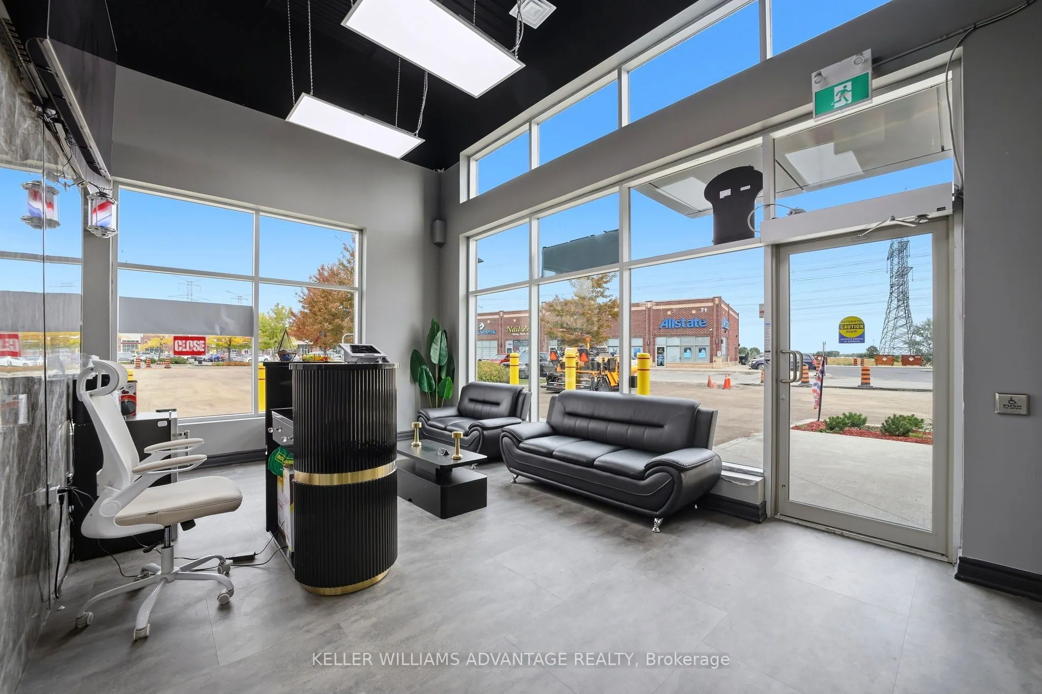 41 James Snow Pkwy N Parkway #7