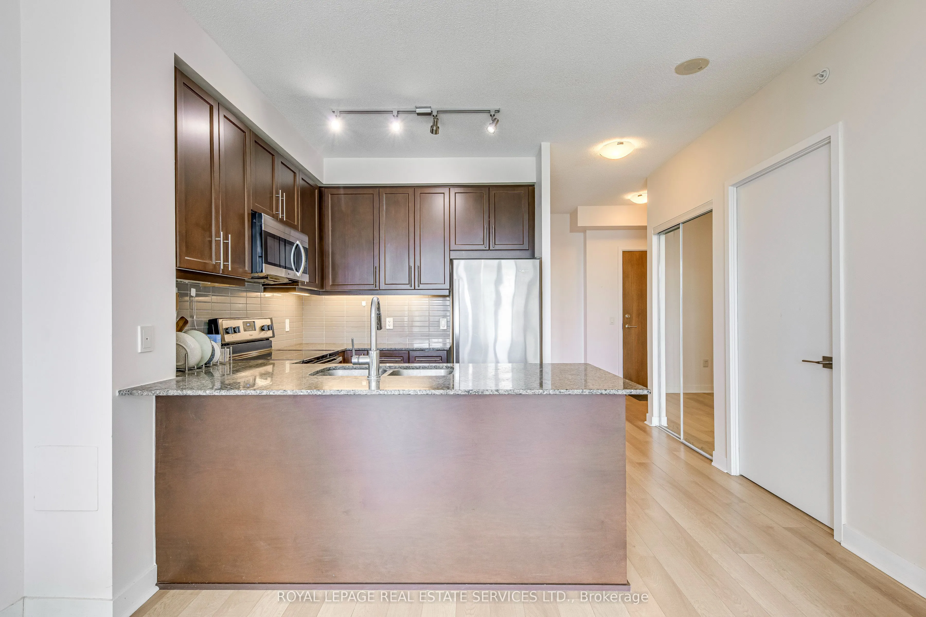 3975 Grand Park Drive #910