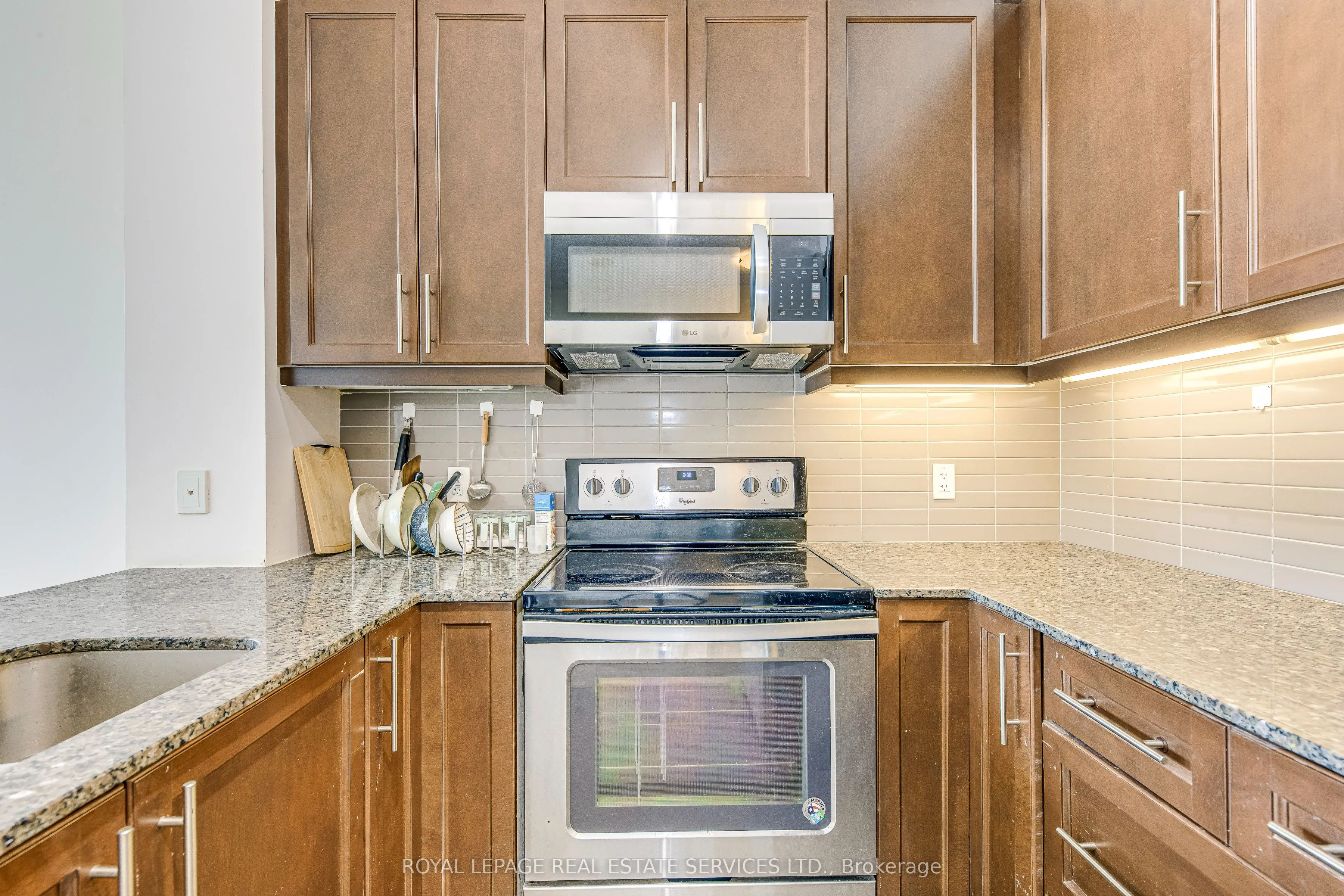 3975 Grand Park Drive #910