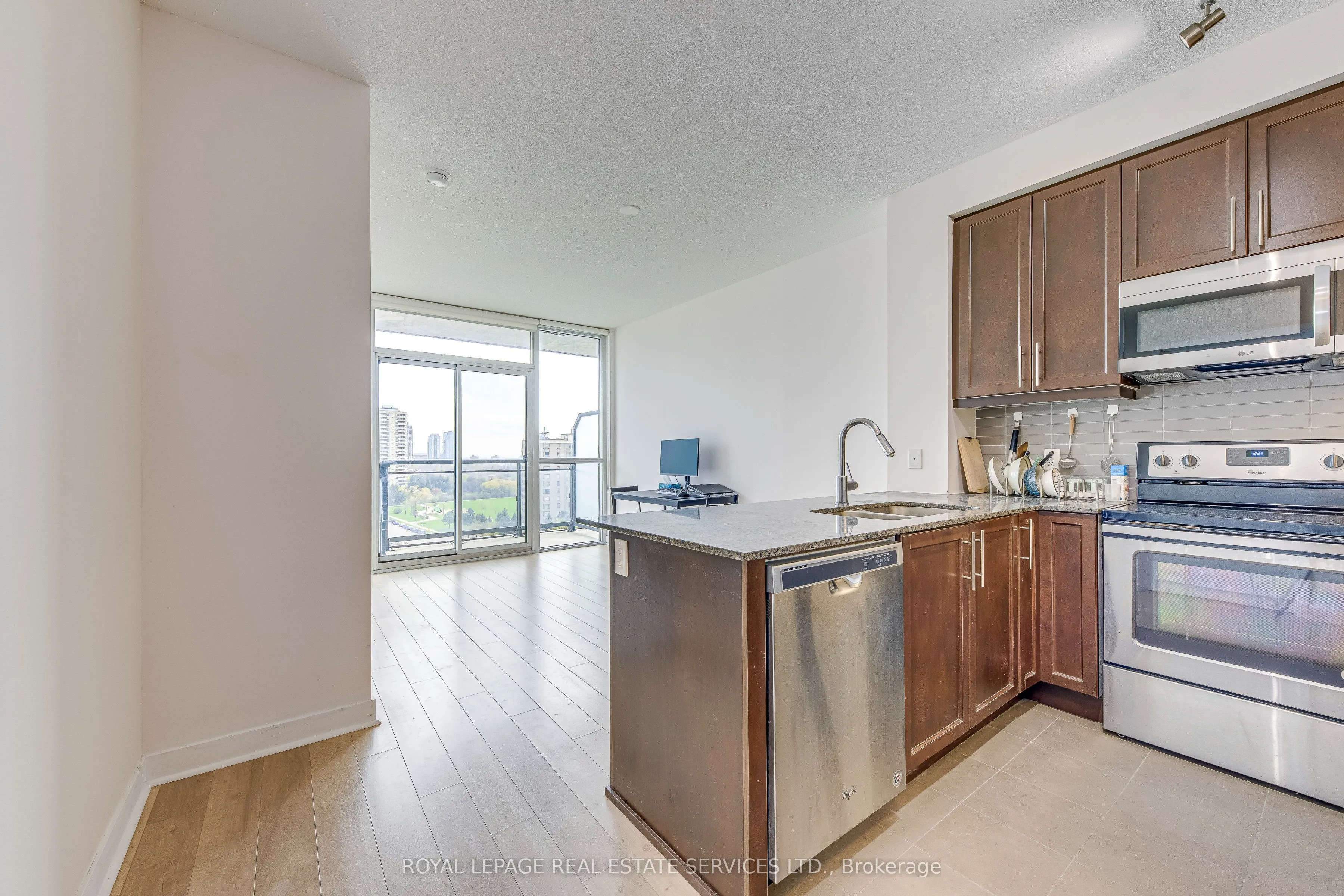 3975 Grand Park Drive #910