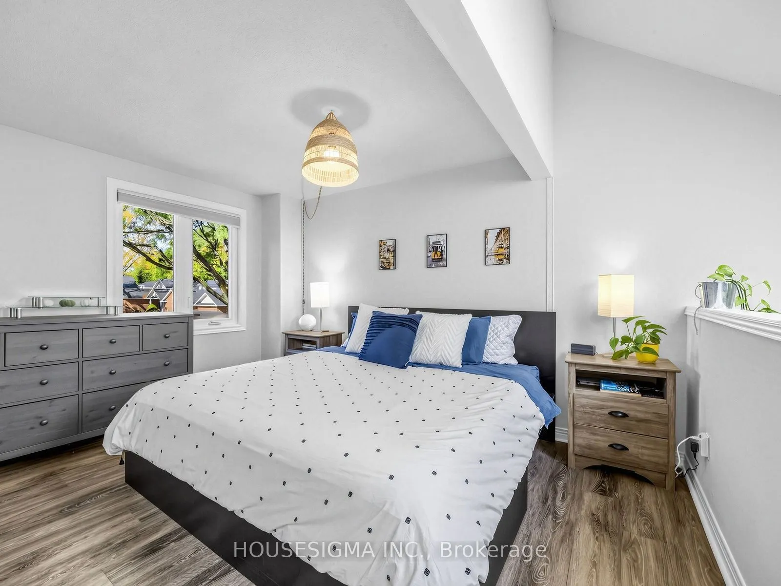935 King Road #17