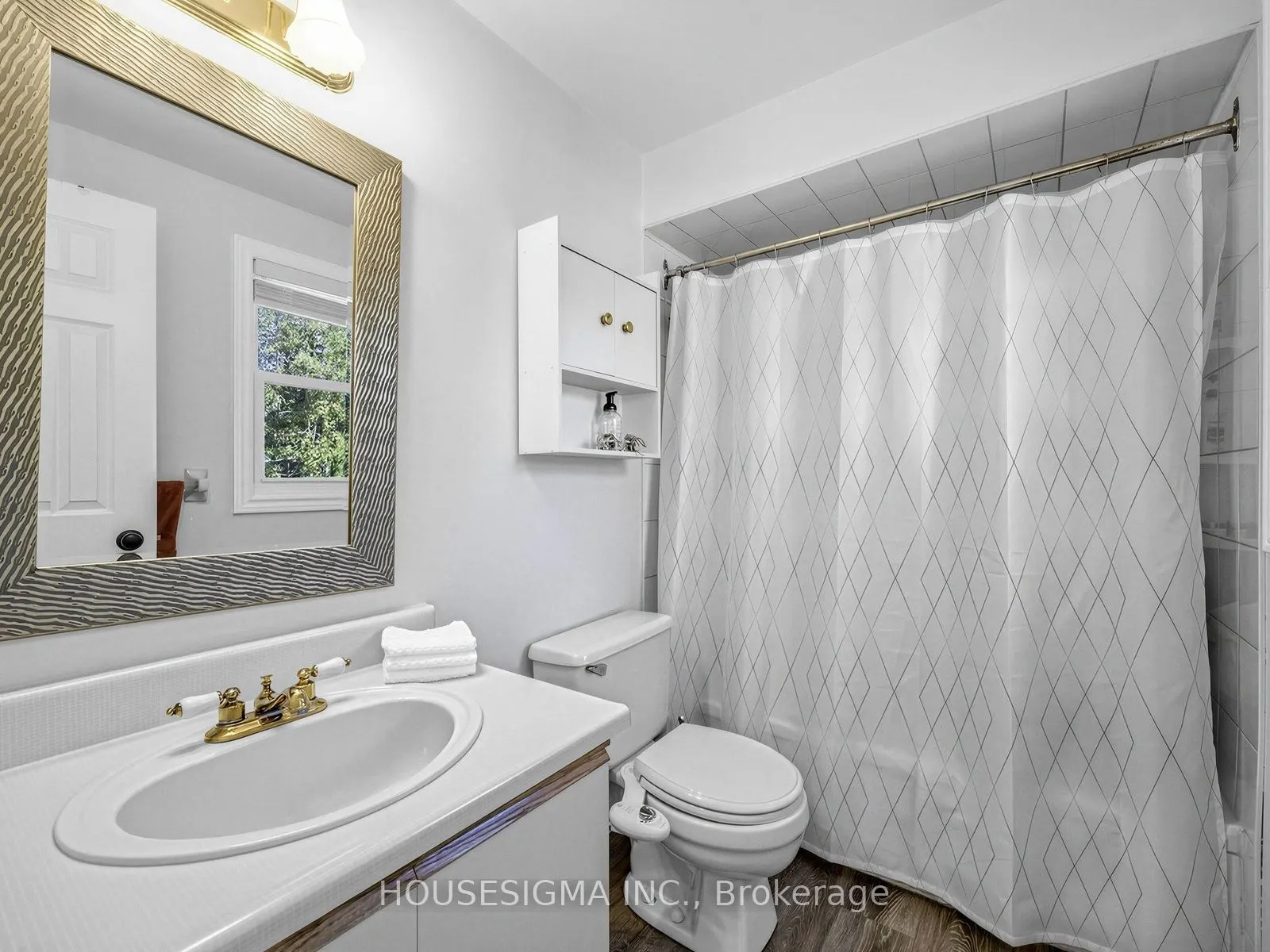 935 King Road #17