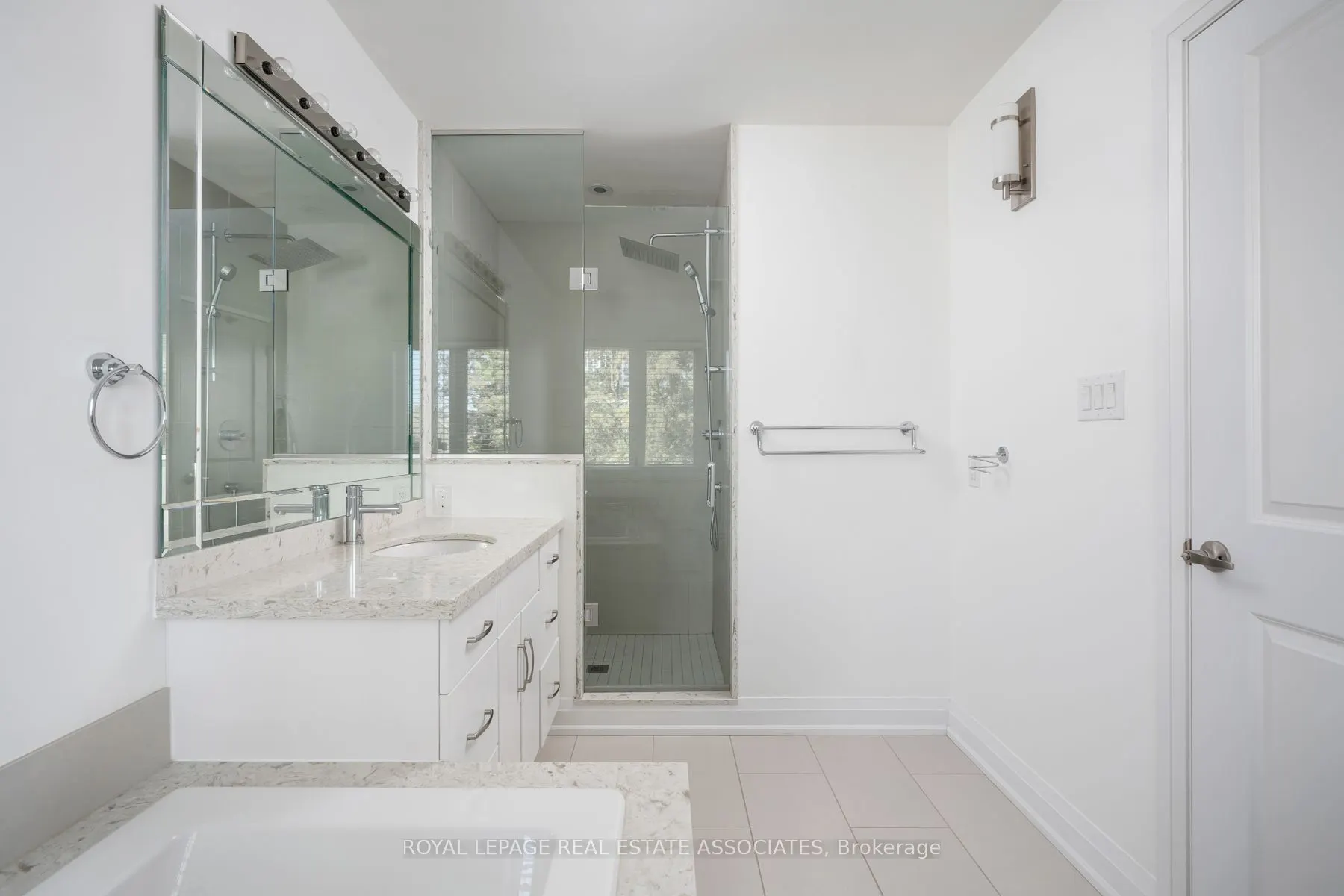 1067 Shaw Drive