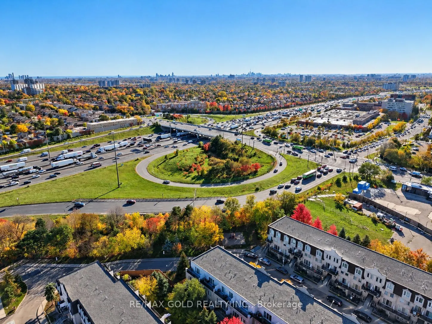 85 George Appleton Way #2028