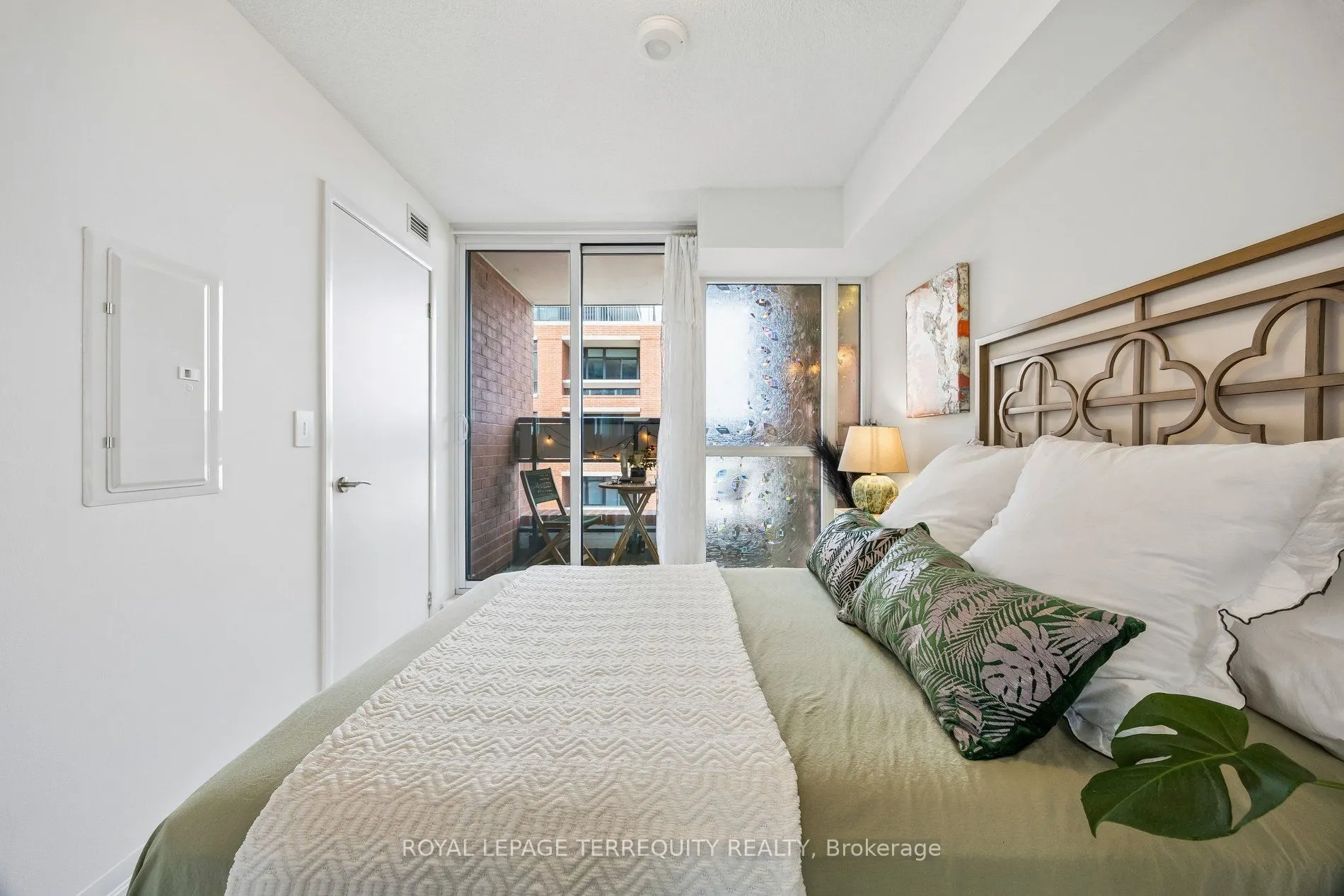 3091 Dufferin Street #524