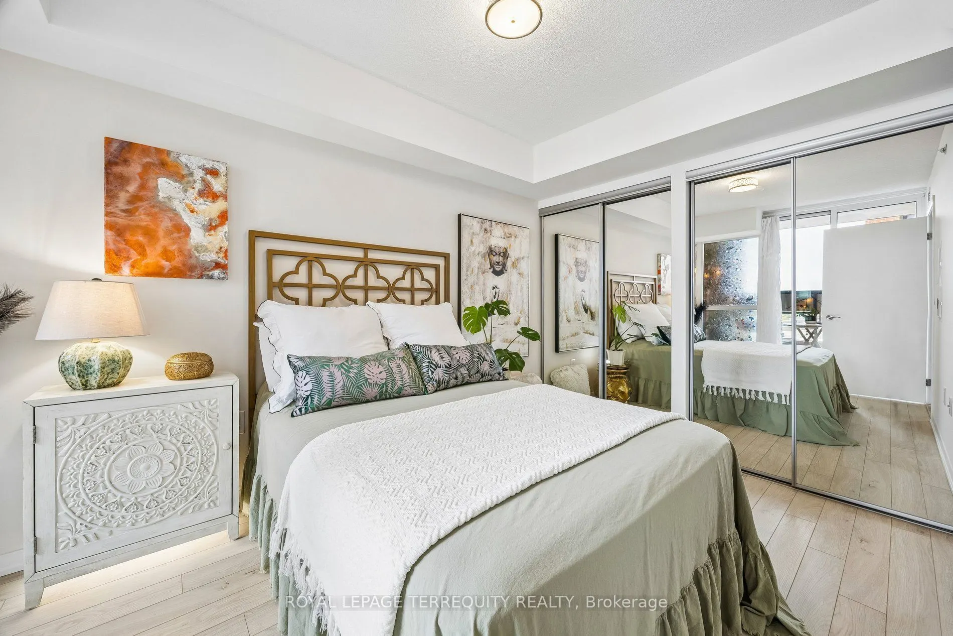 3091 Dufferin Street #524