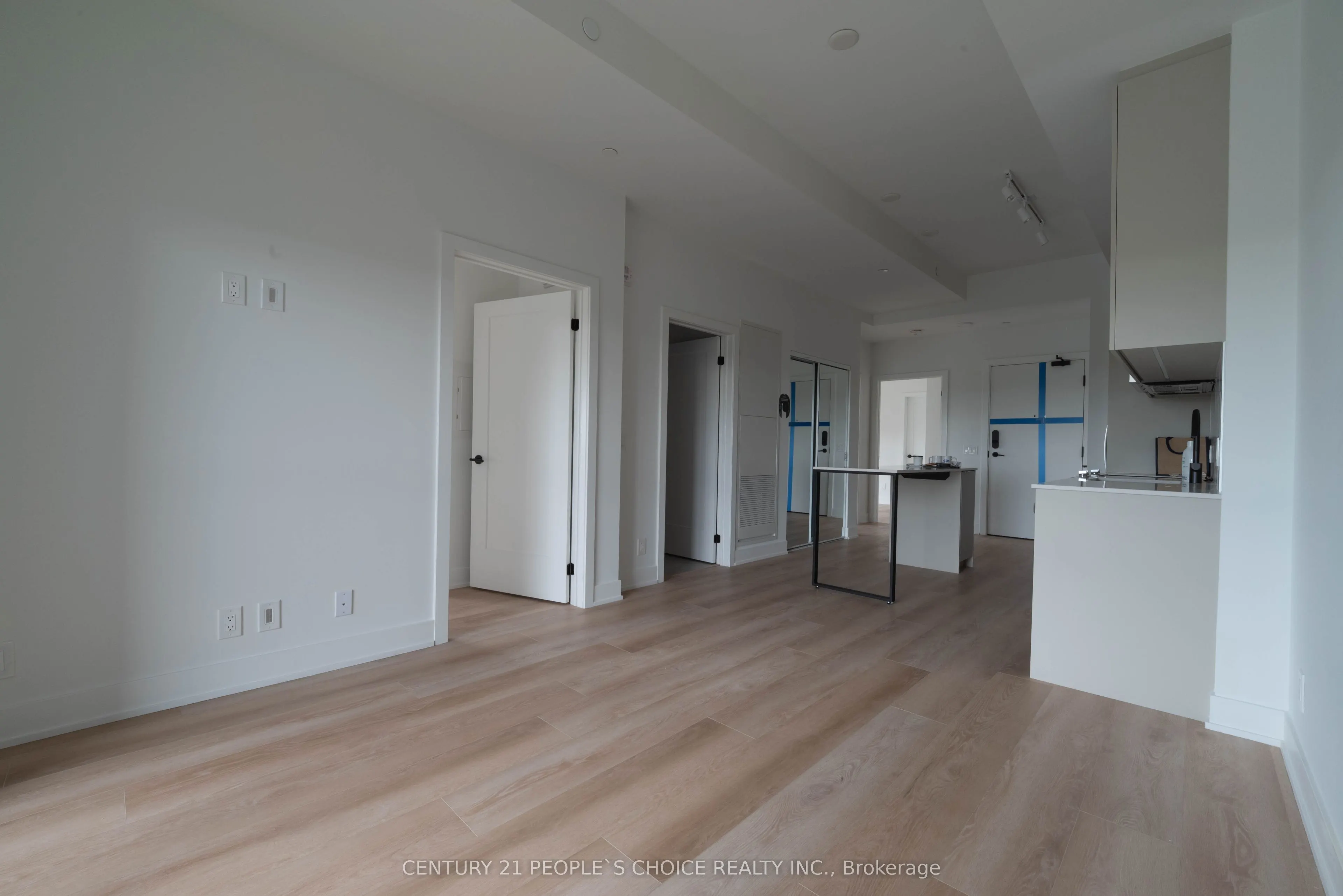 3008 William Cutmore Boulevard #707