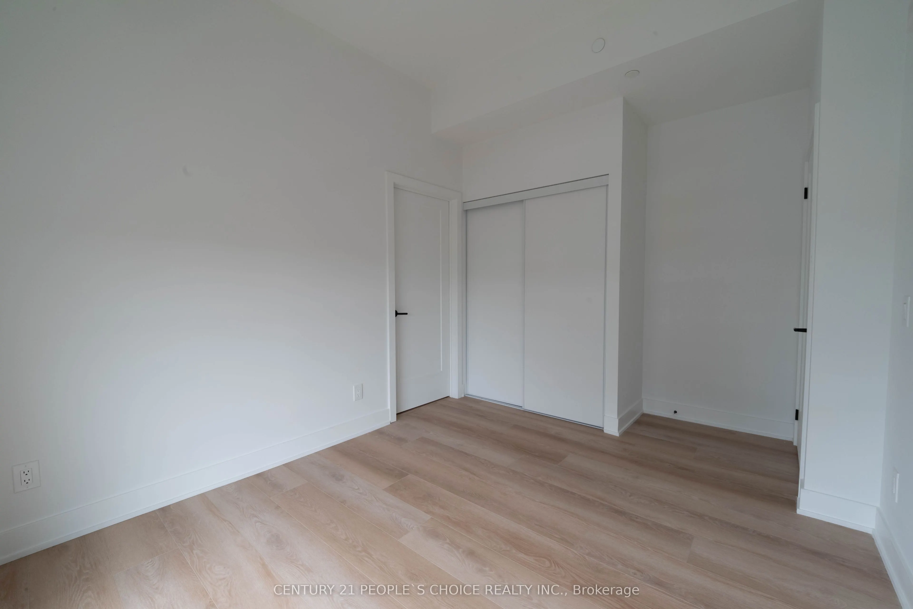 3008 William Cutmore Boulevard #707