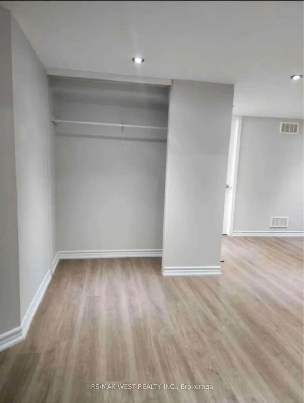 98 Yellow Avens Boulevard