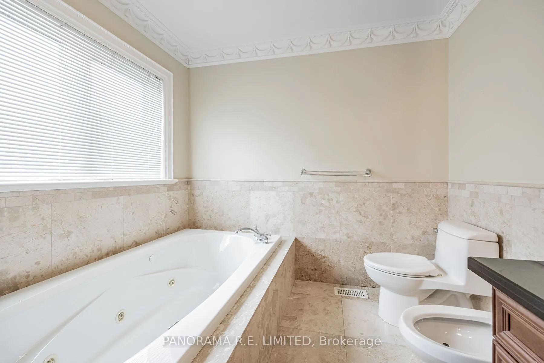 51 Mattice Avenue