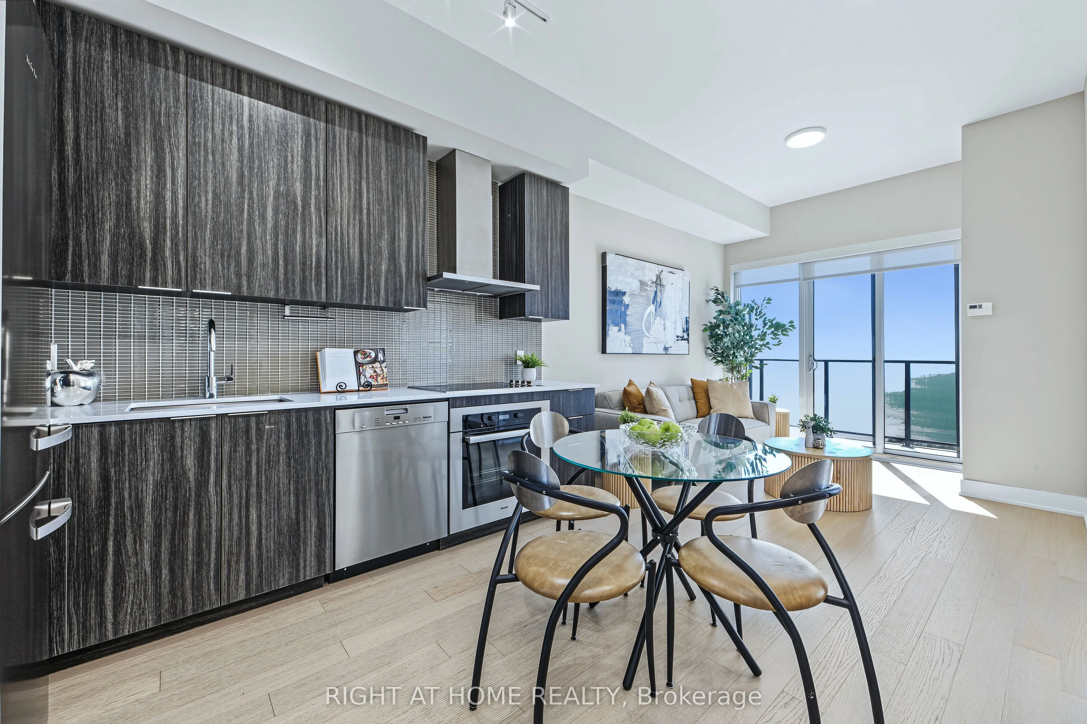 30 Shore Breeze Drive #6108