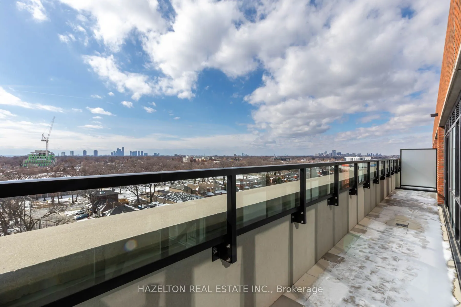 2300 St. Clair Avenue W #905