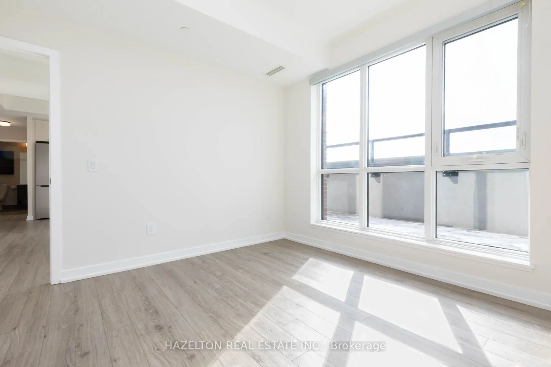2300 St. Clair Avenue W #905