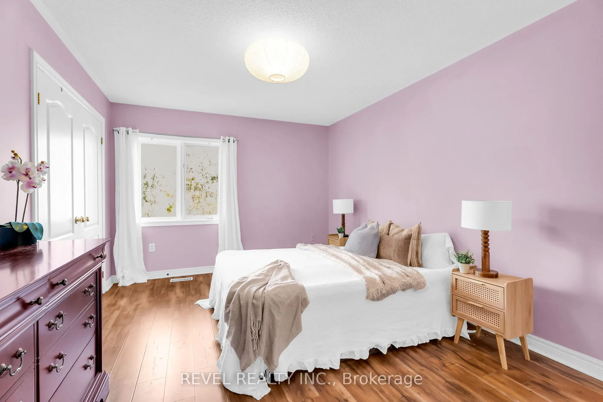 100 Pressed Brick Drive