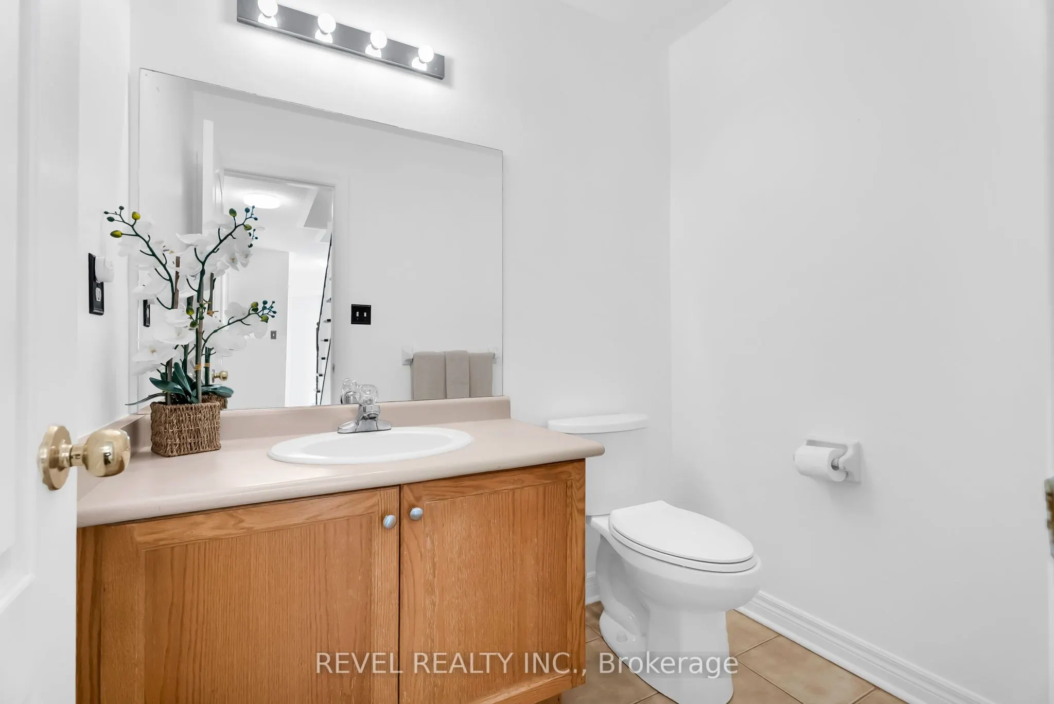 100 Pressed Brick Drive