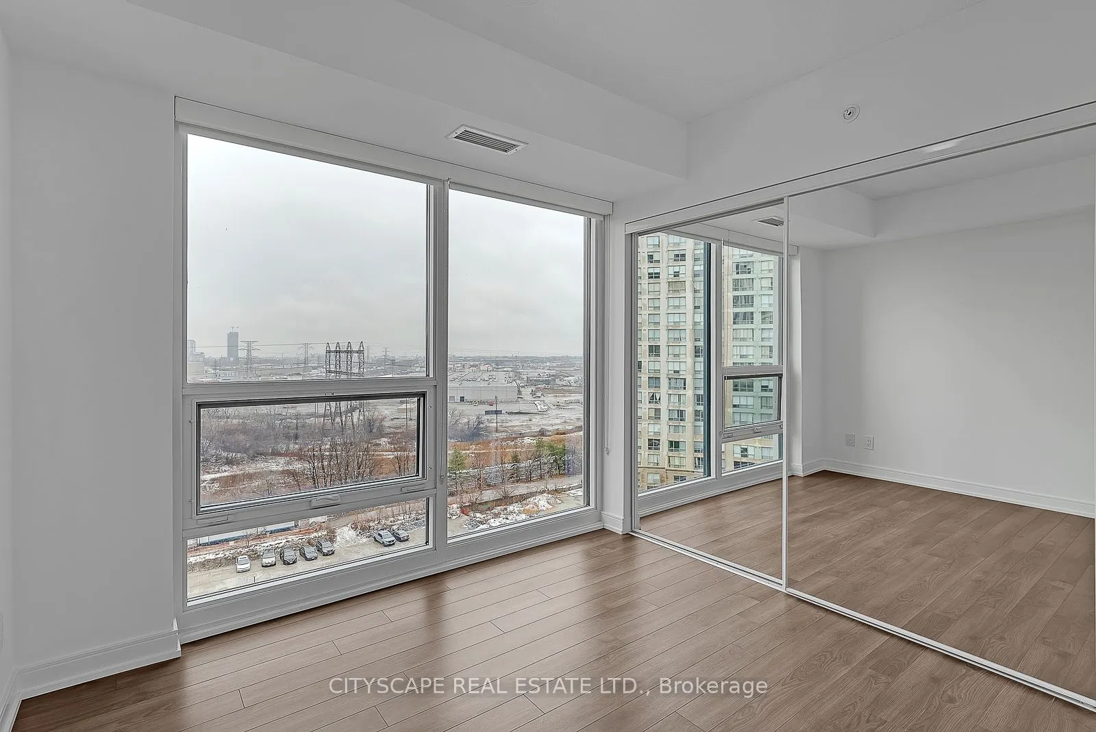 30 Samuel Wood Way #910