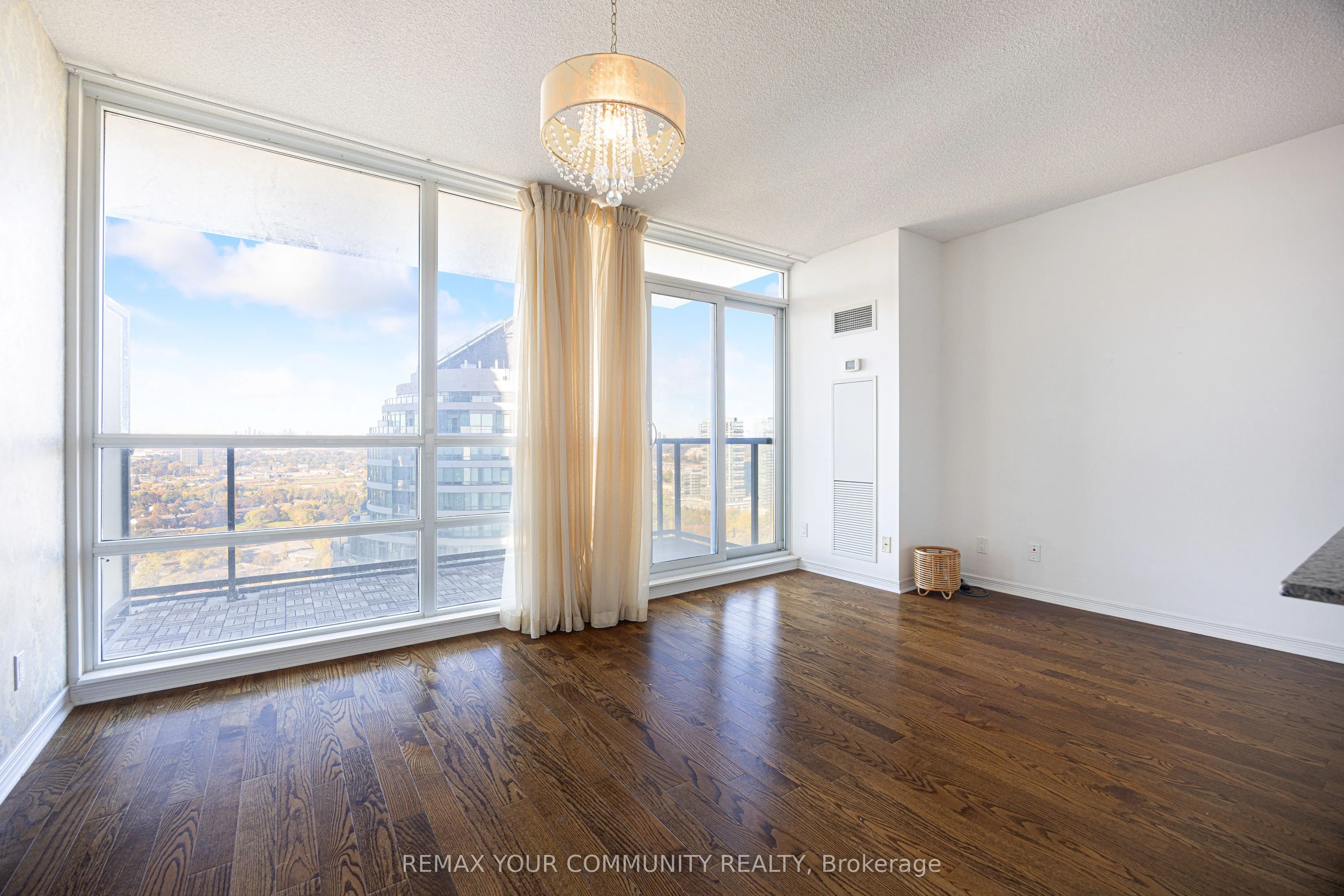 2230 Lake Shore Boulevard W #2803
