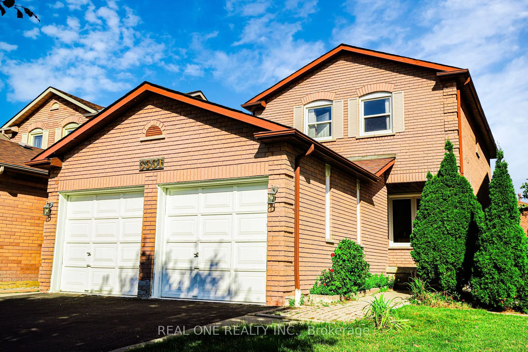 3331 Dovetail Mews