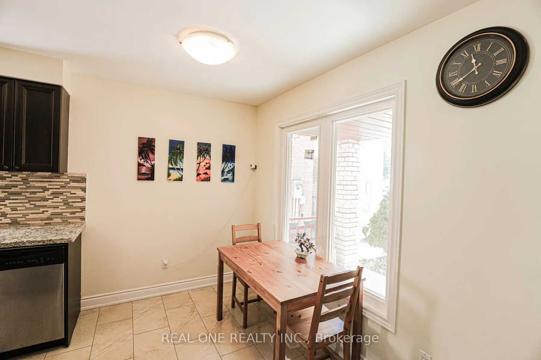 3331 Dovetail Mews