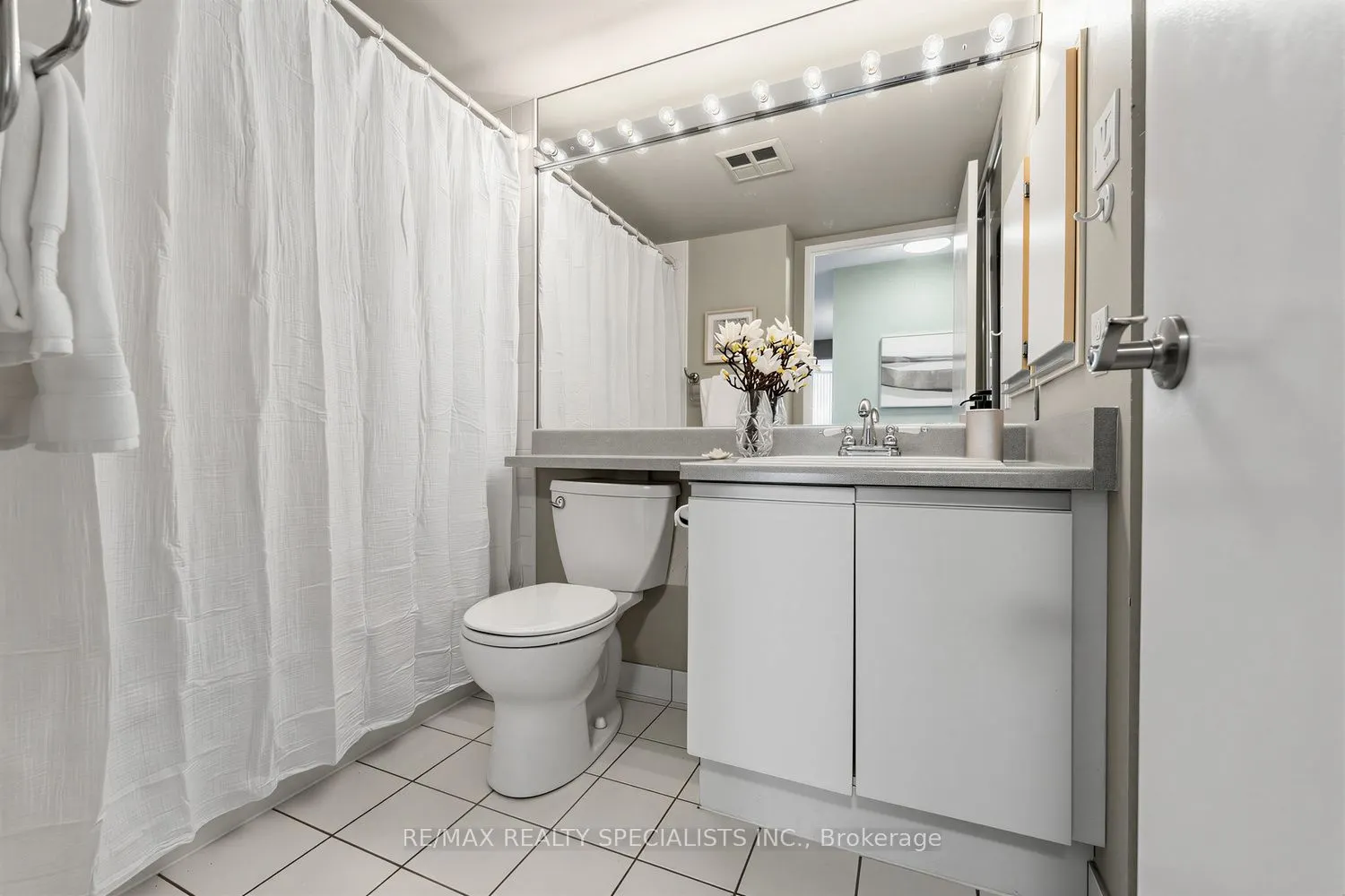 10 Laurelcrest Street #1006