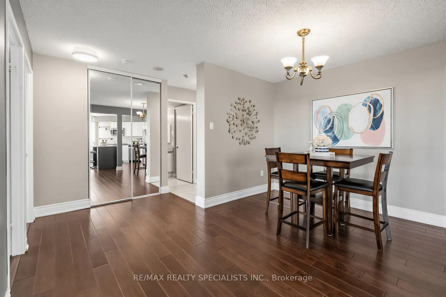 10 Laurelcrest Street #1006