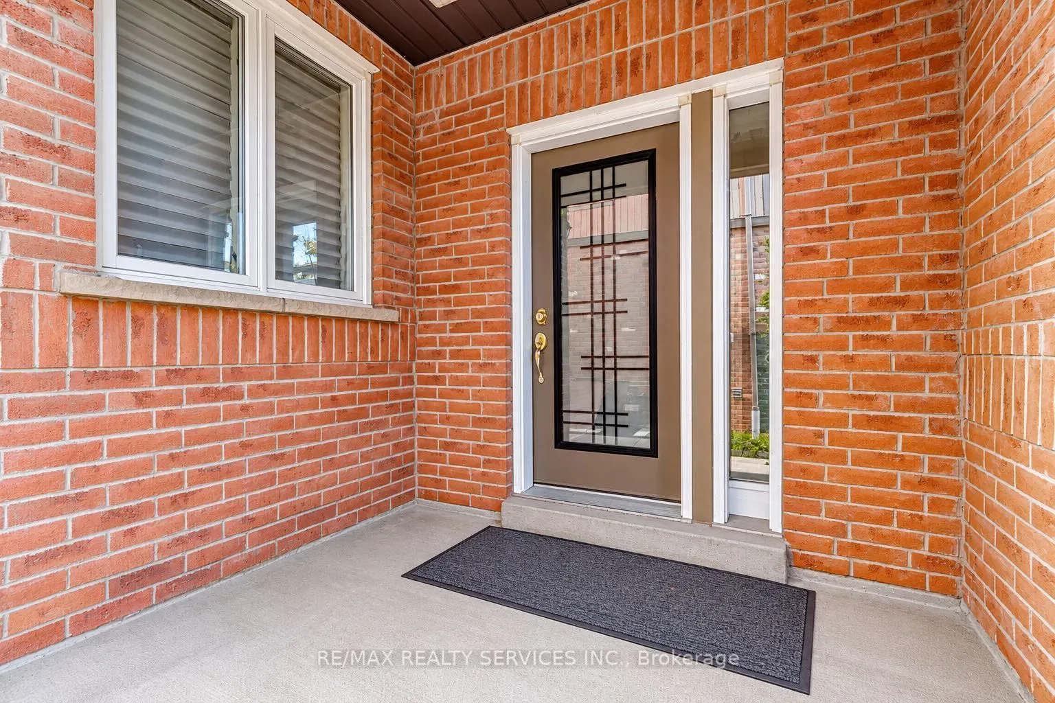 1857 Stevington Crescent