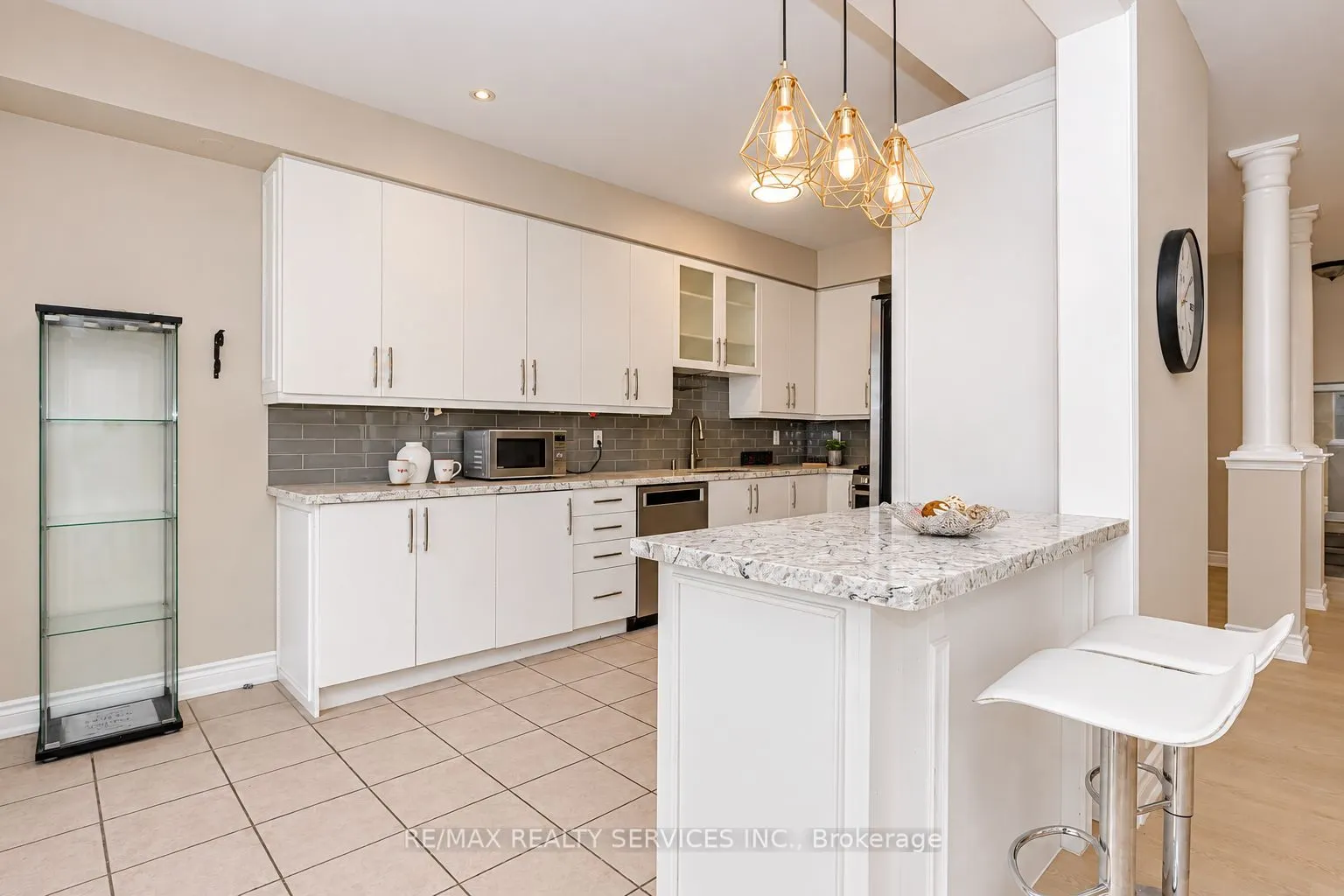 1857 Stevington Crescent