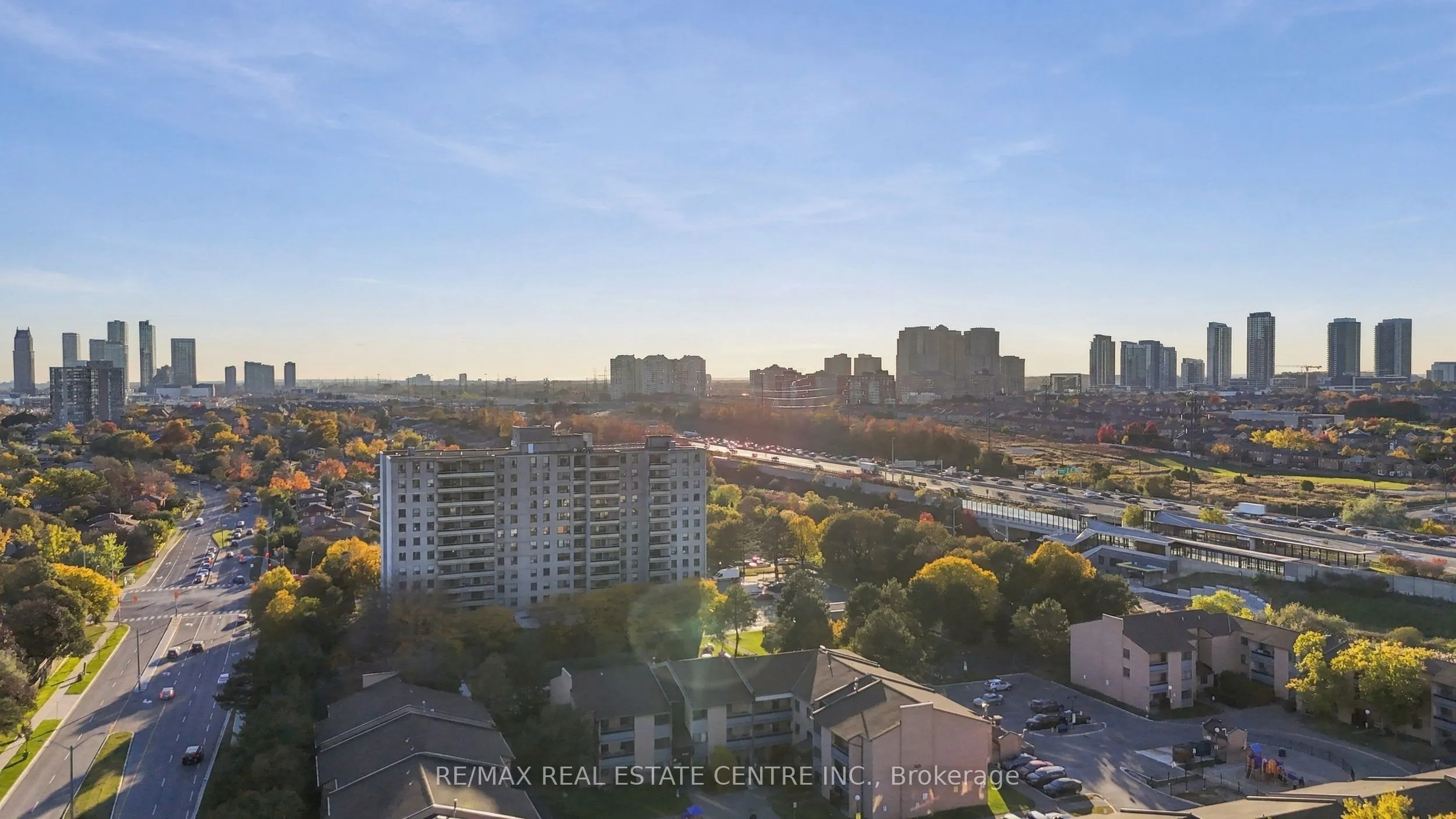 355 Rathburn Road E #1110