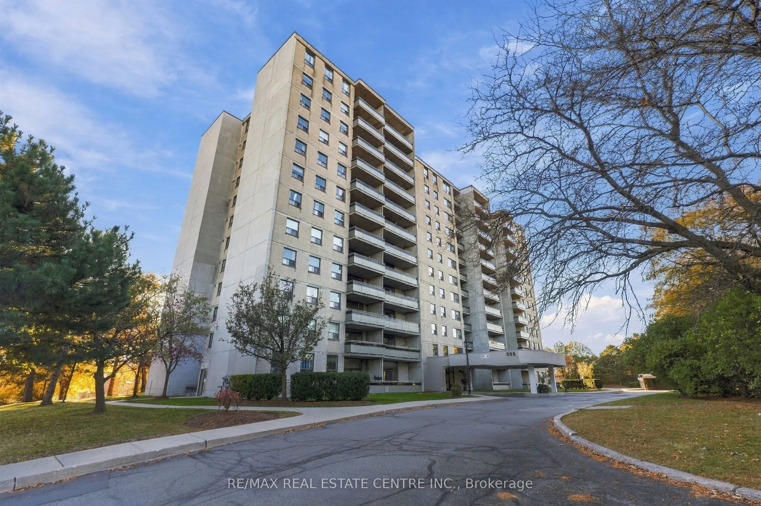 355 Rathburn Road E #1110