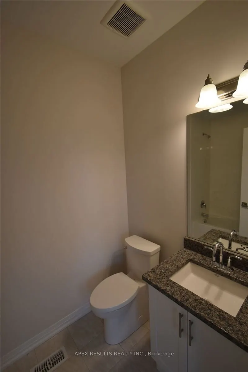 2362 New Street #4