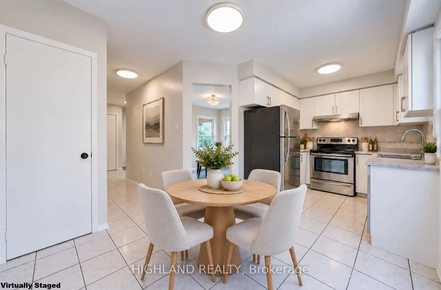 2032 Glenada Crescent