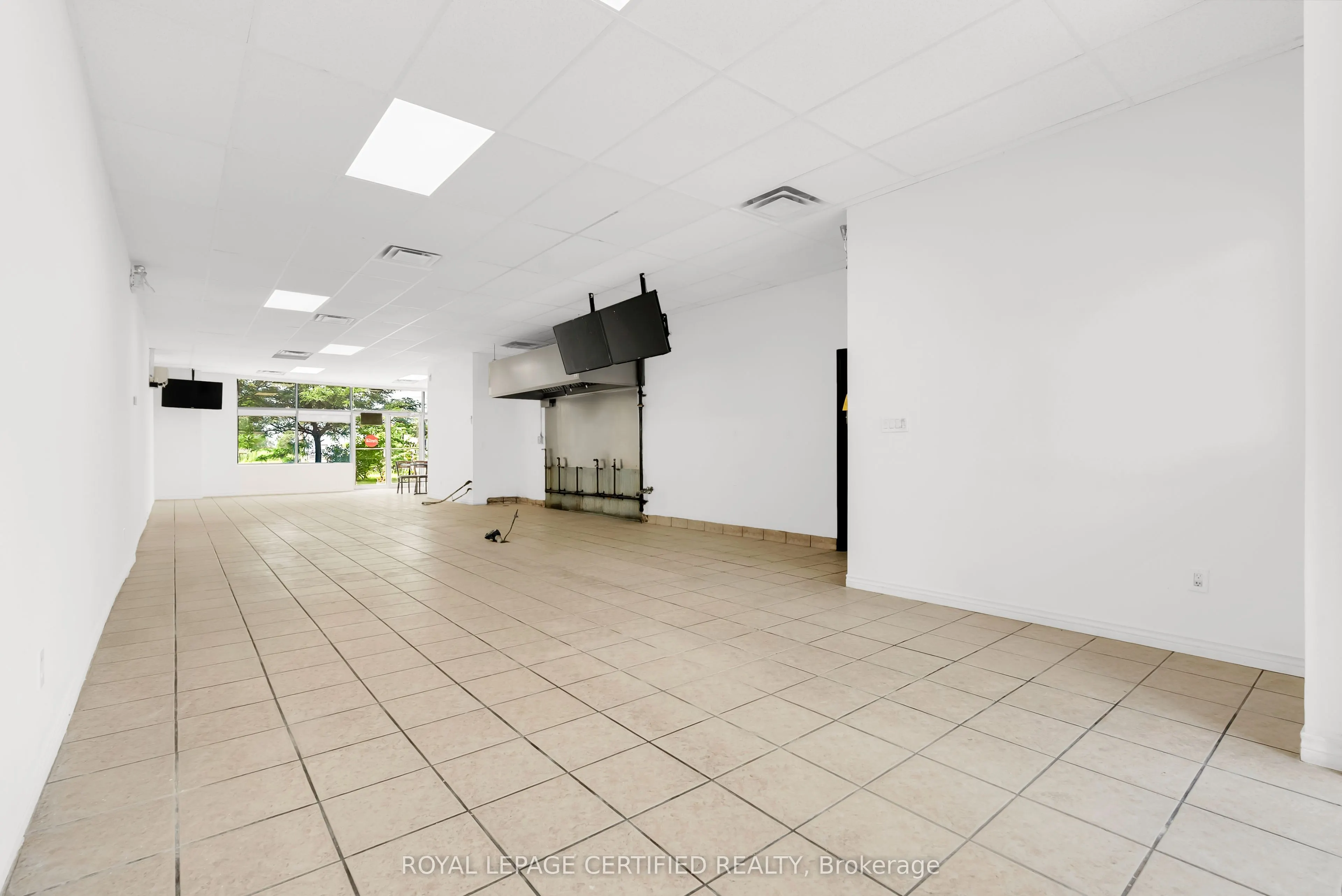 29 Aventura Court