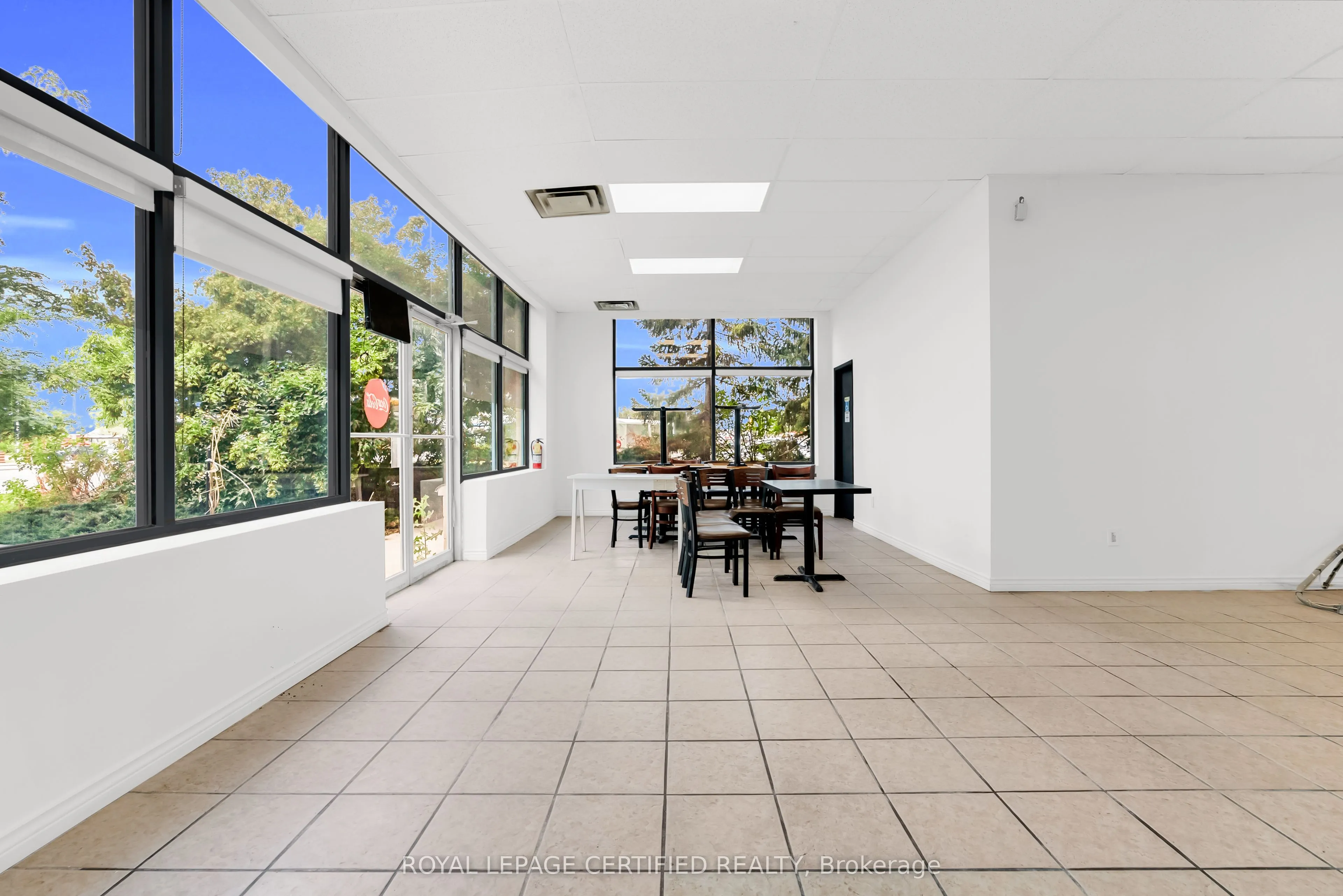 29 Aventura Court