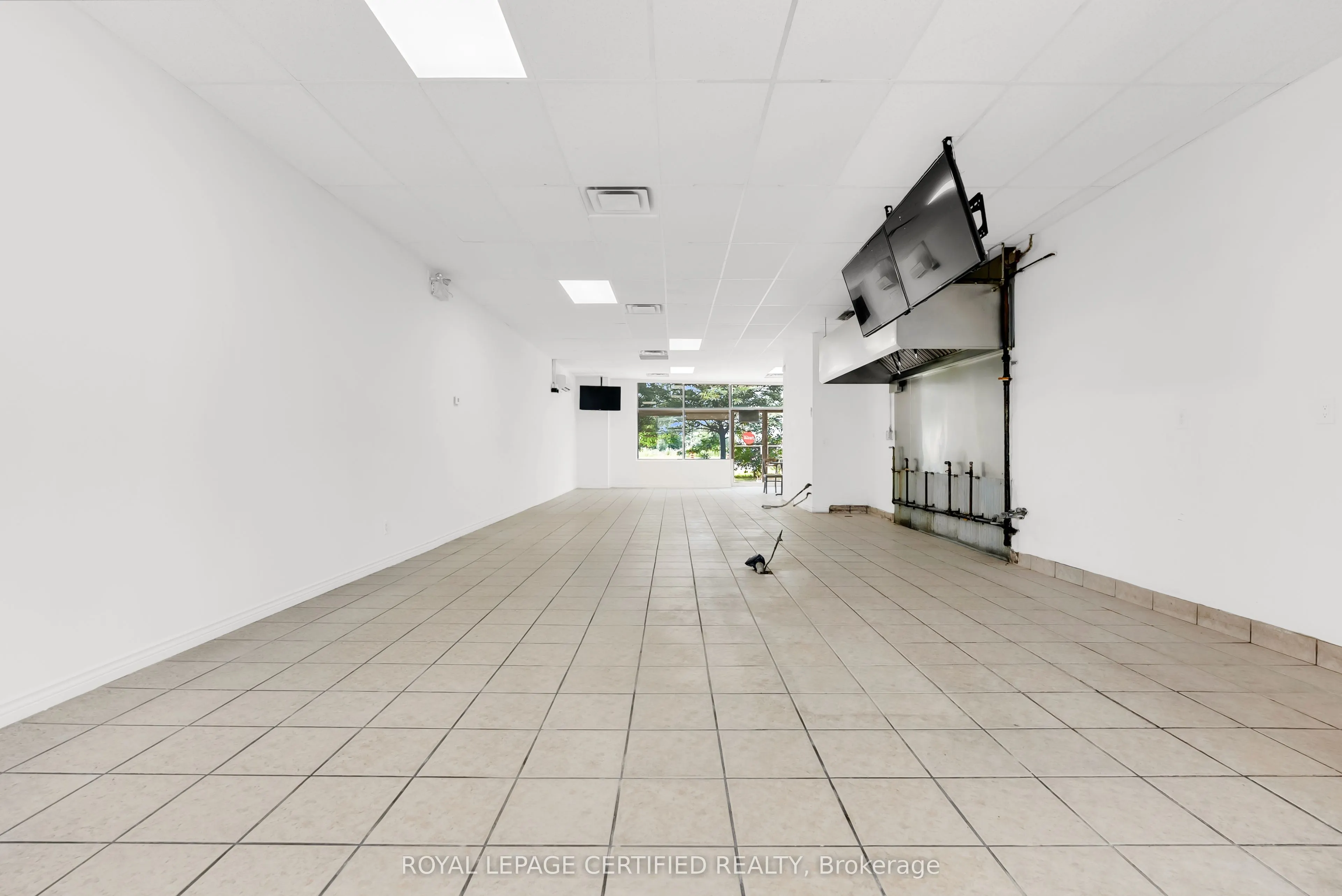 29 Aventura Court