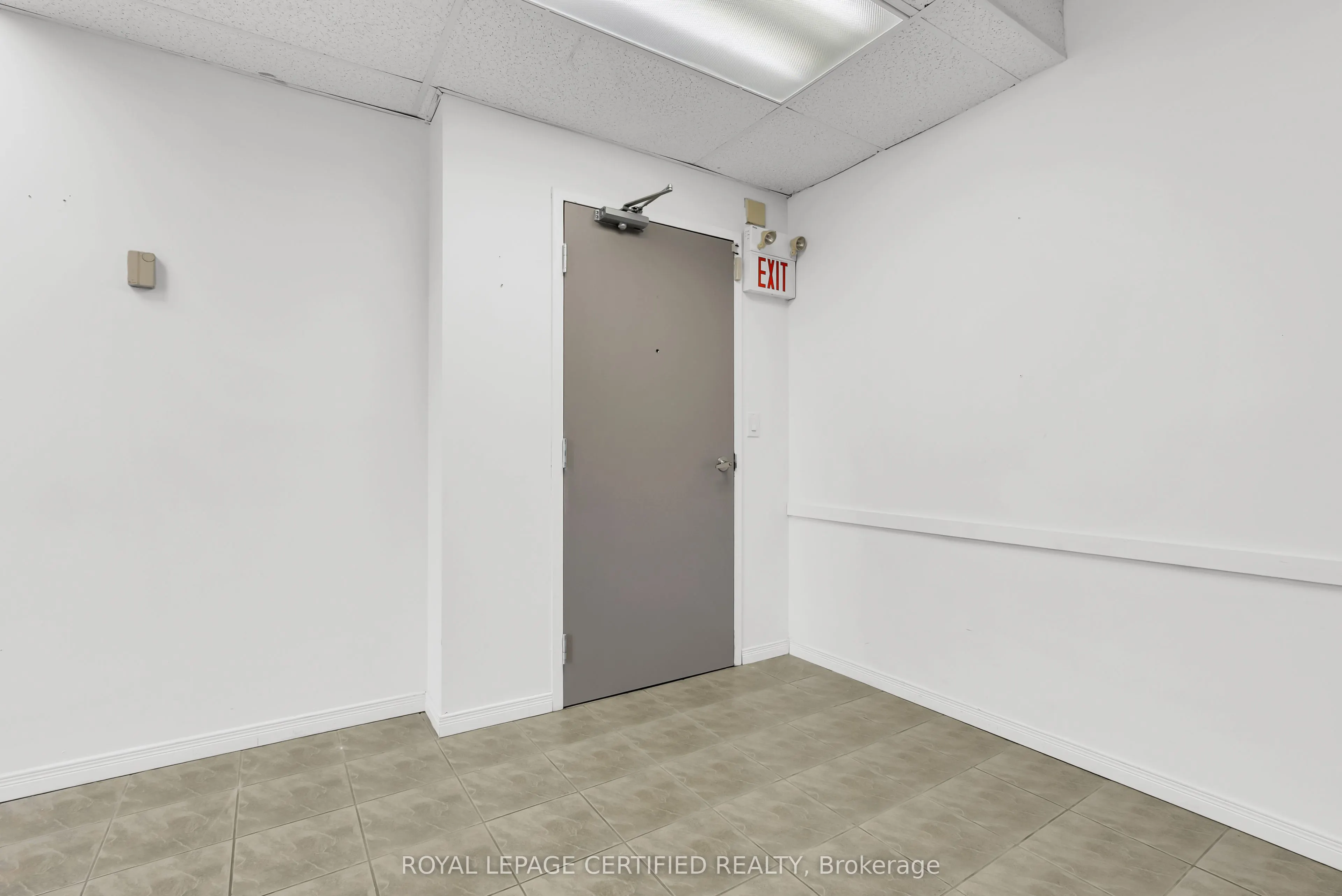 3024 Hurontario Street #304