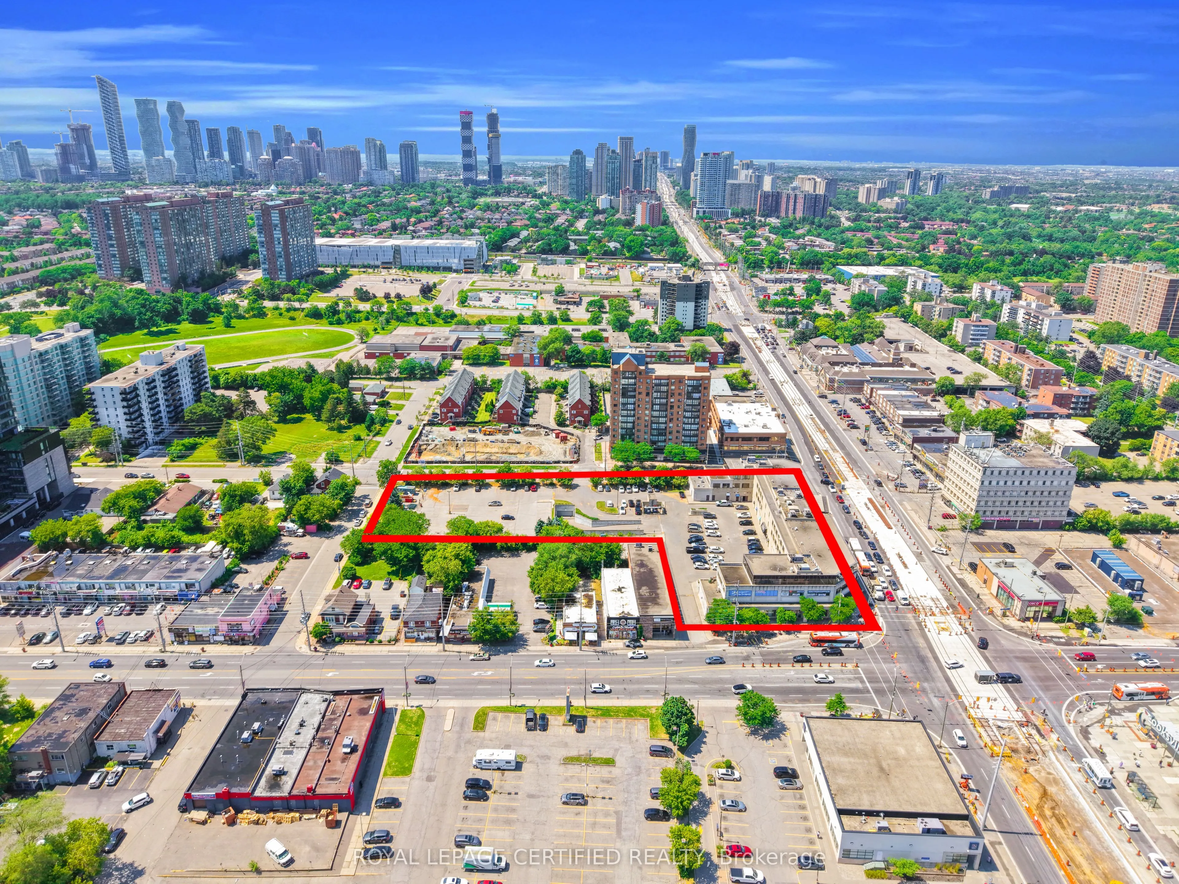 3024 Hurontario Street #304