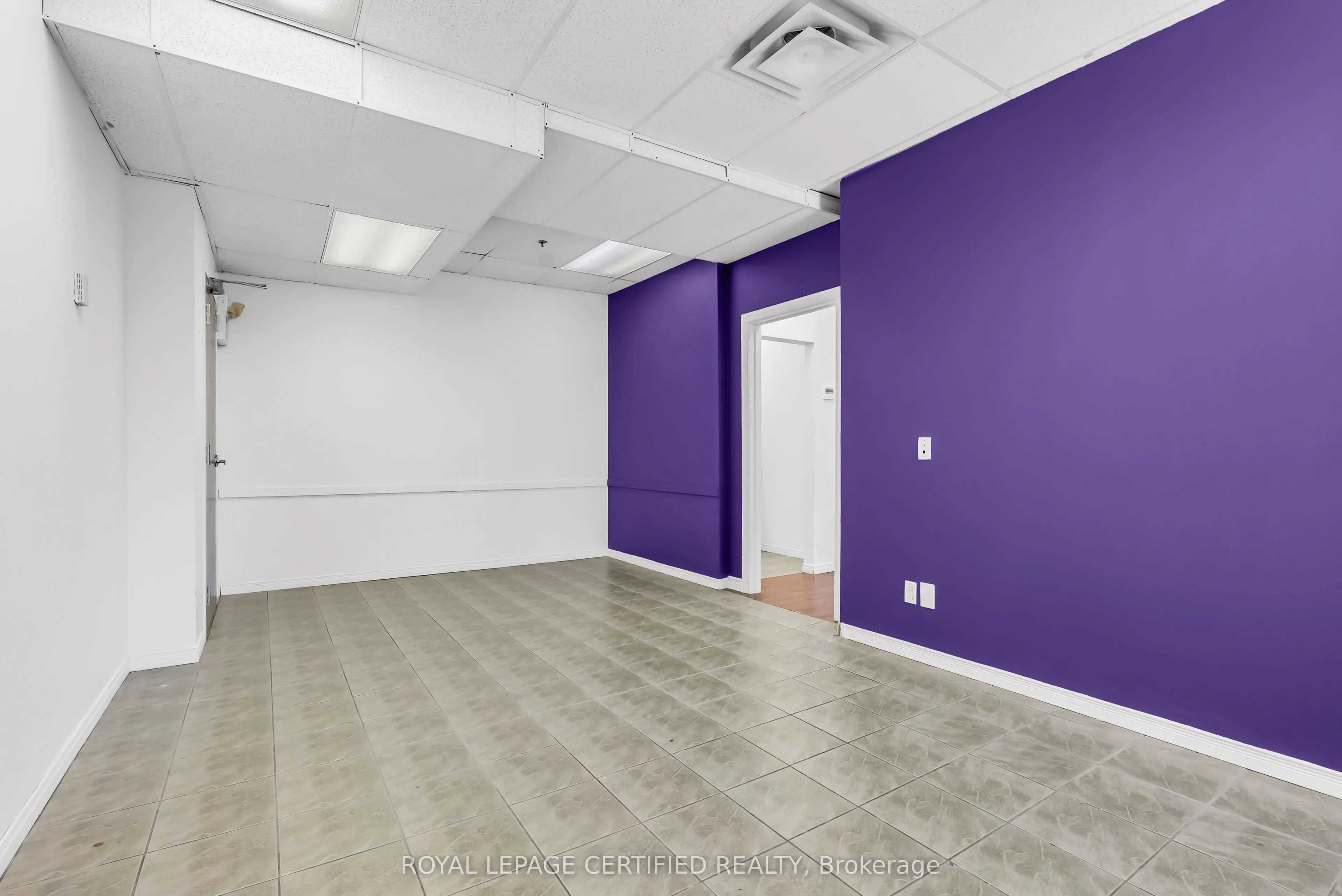 3024 Hurontario Street #304