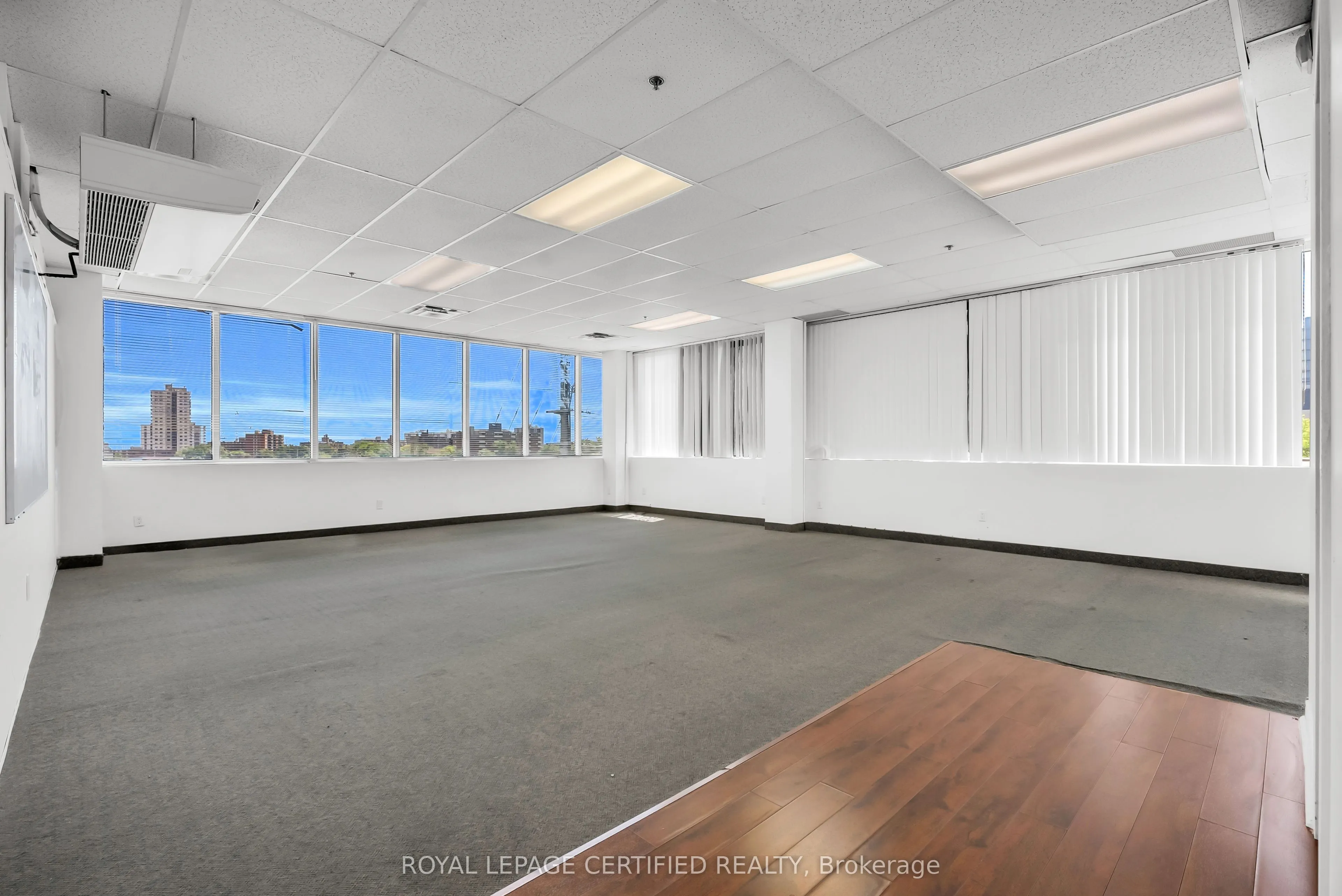 3024 Hurontario Street #304