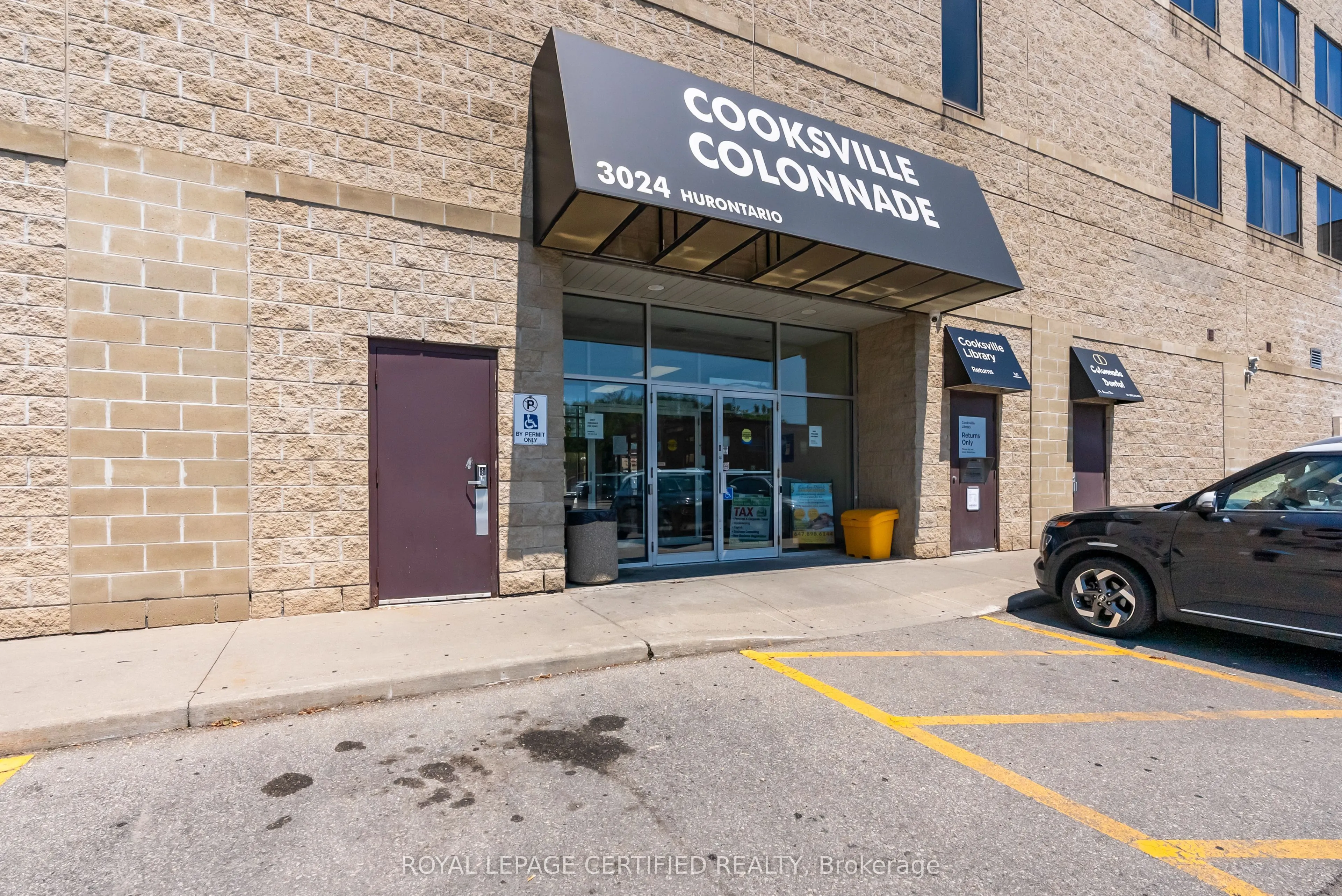 3024 Hurontario Street #304