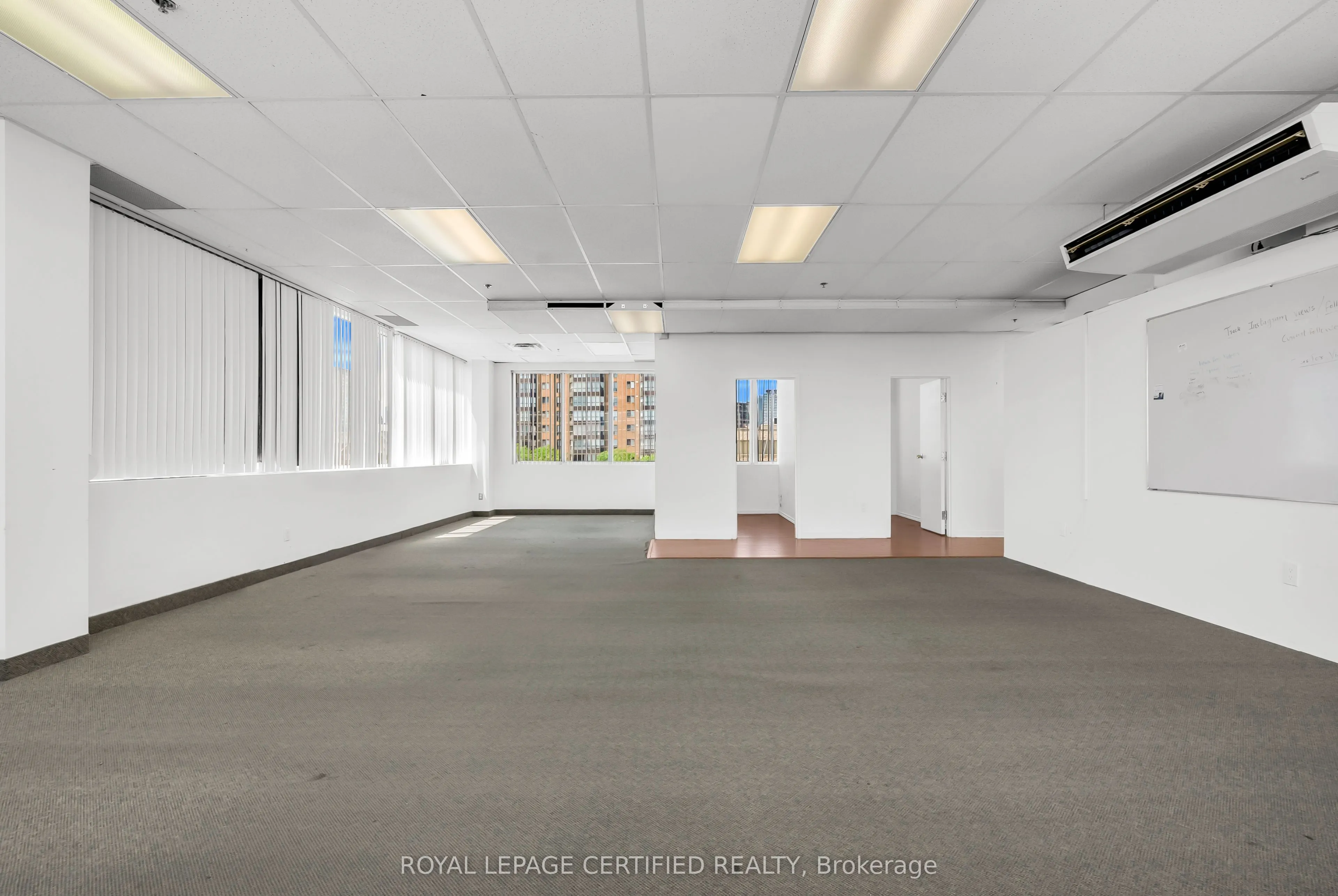 3024 Hurontario Street #304