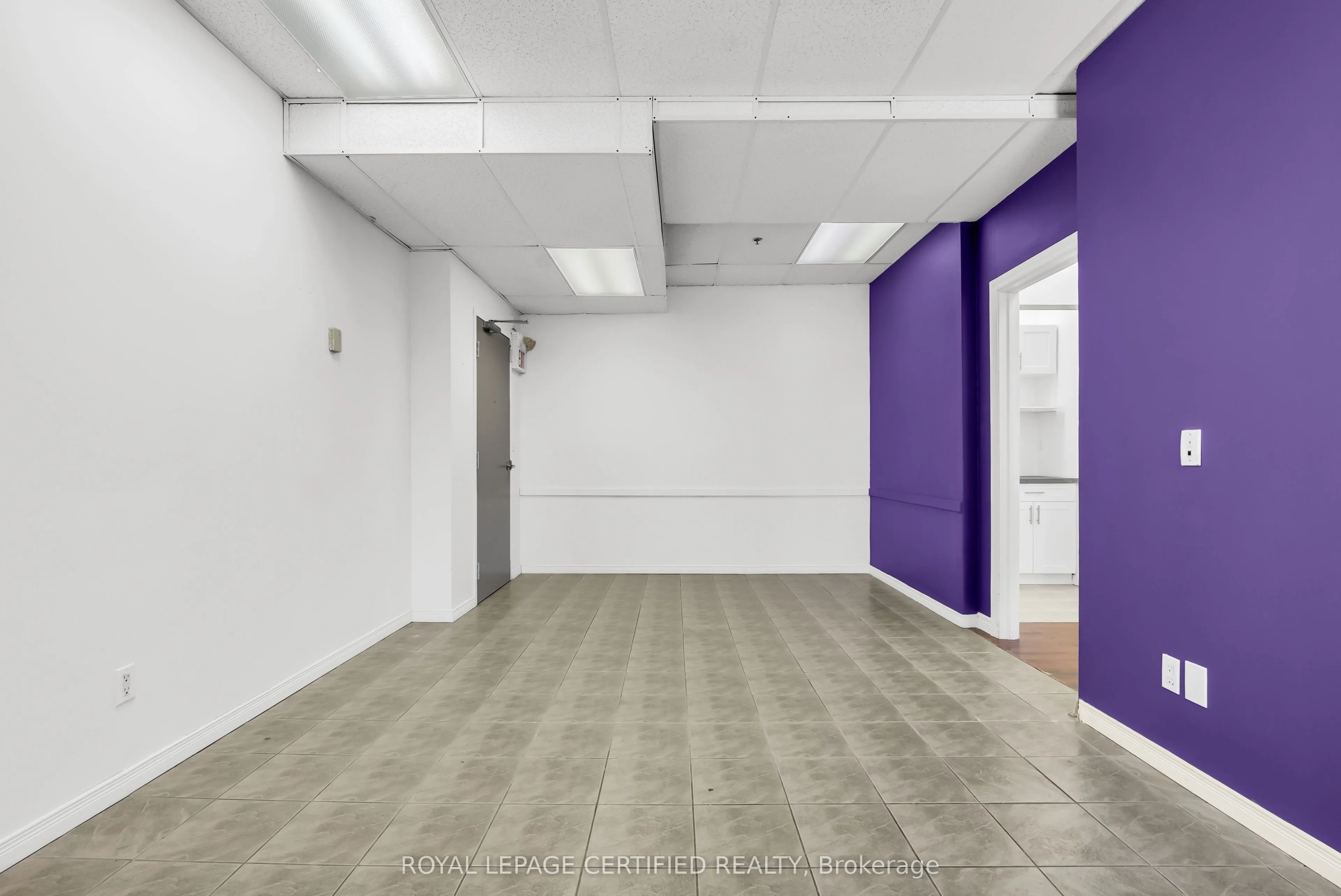 3024 Hurontario Street #304